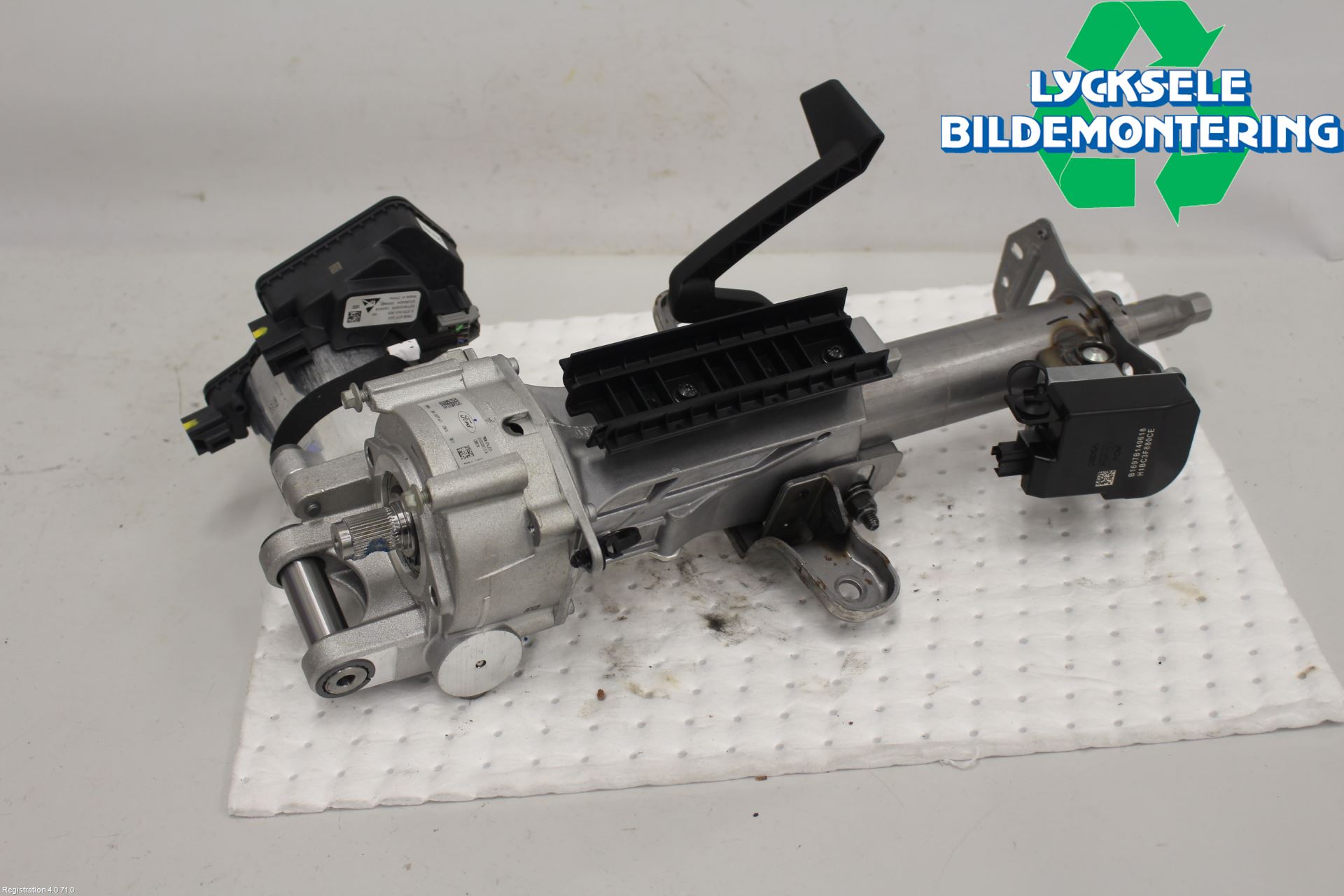 Ford FOCUS 19- Rattaxelagg Med Inb Servo