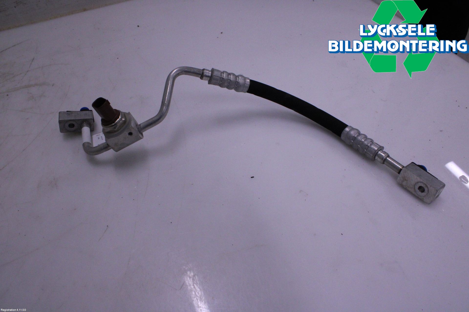 Audi Q4 E-TRON FZ 22- Ac Slang-Rör