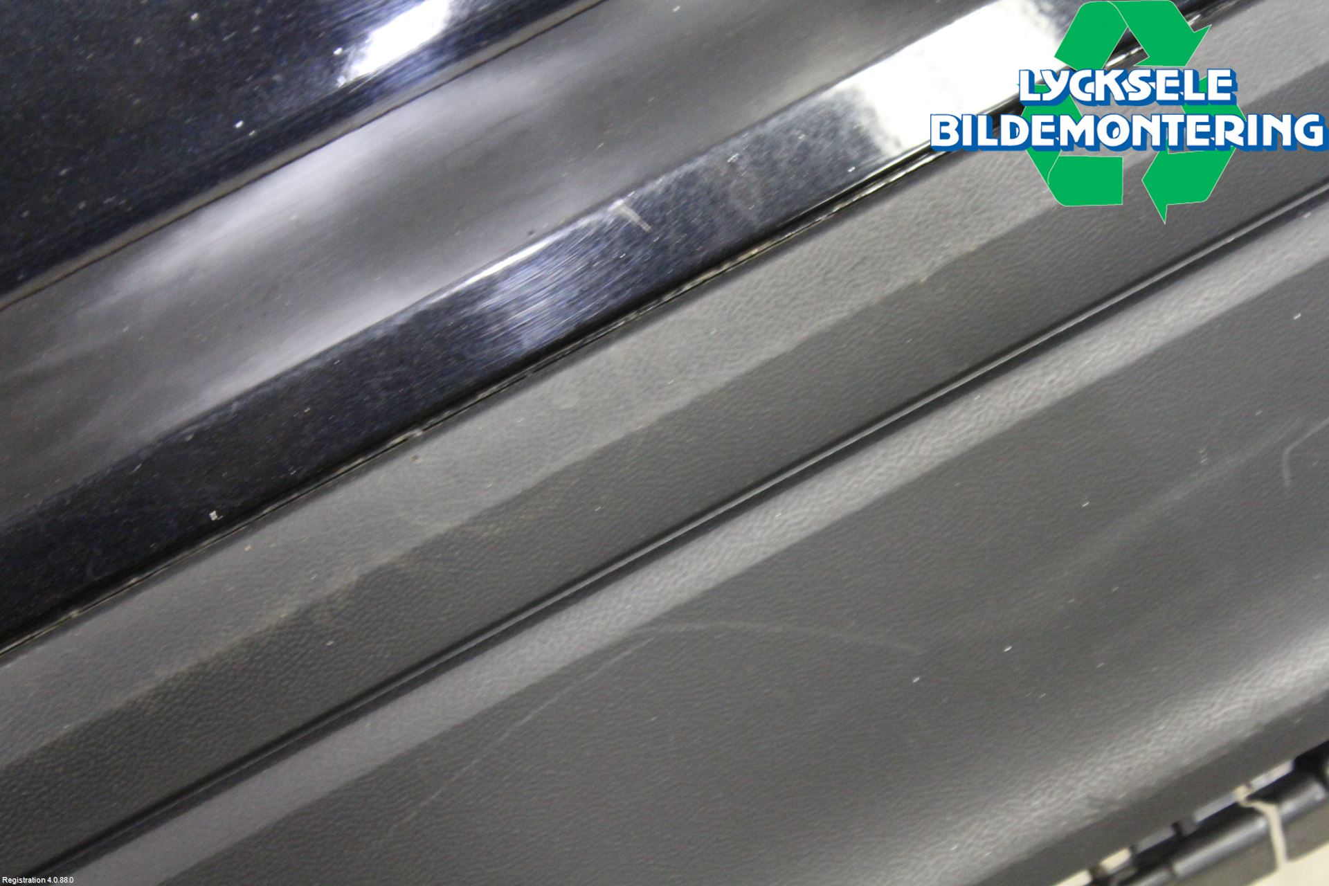 Volkswagen VW TIGUAN 16-24 Stötfångarbeklädnad Bak