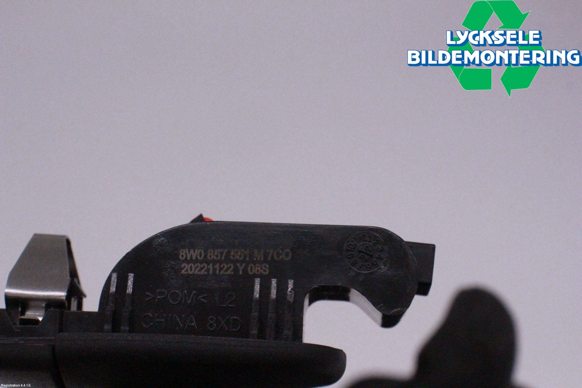 Audi A4/S4 B9 20- Solskydd