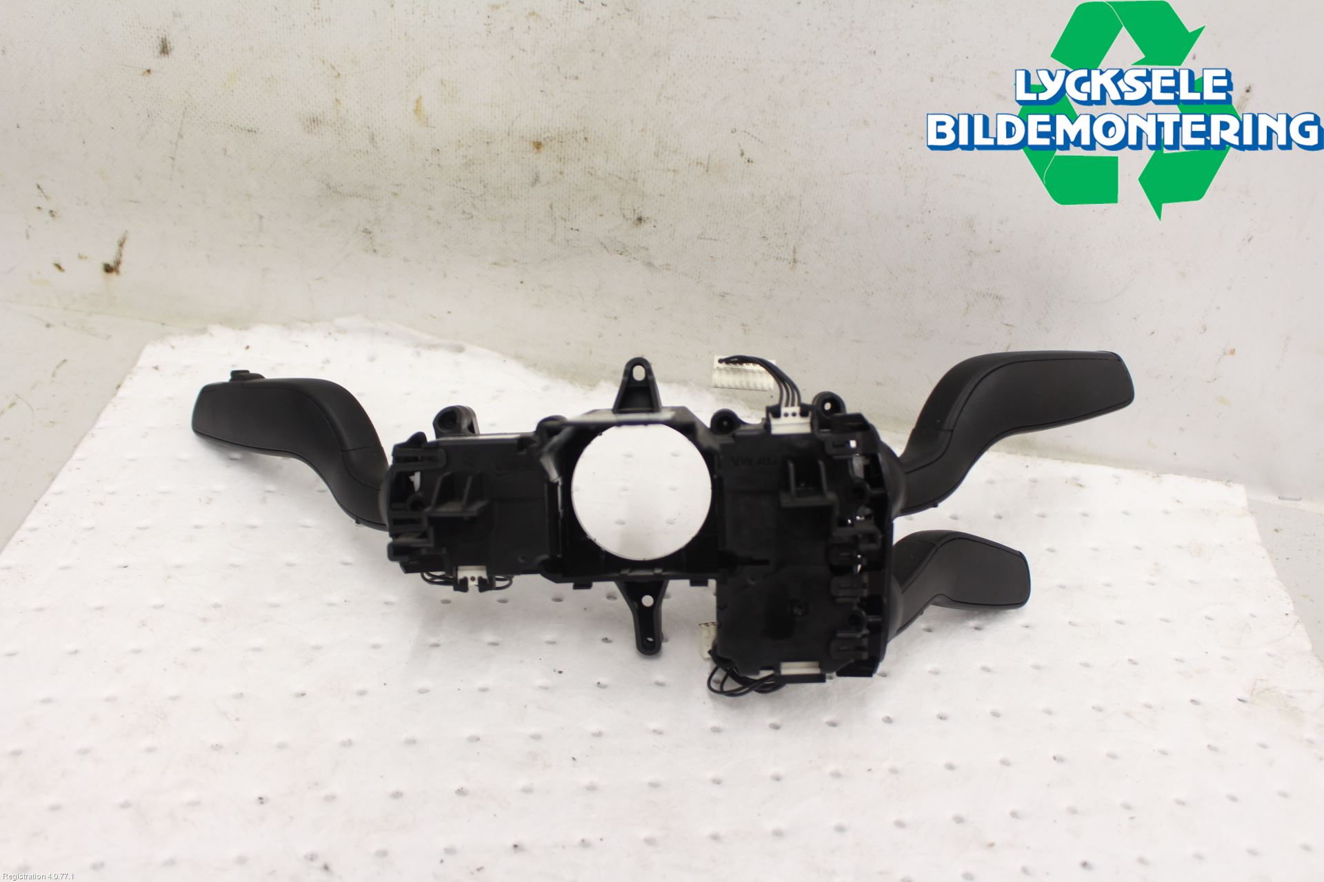 Audi Q3 8U 12-18 Spakcentral