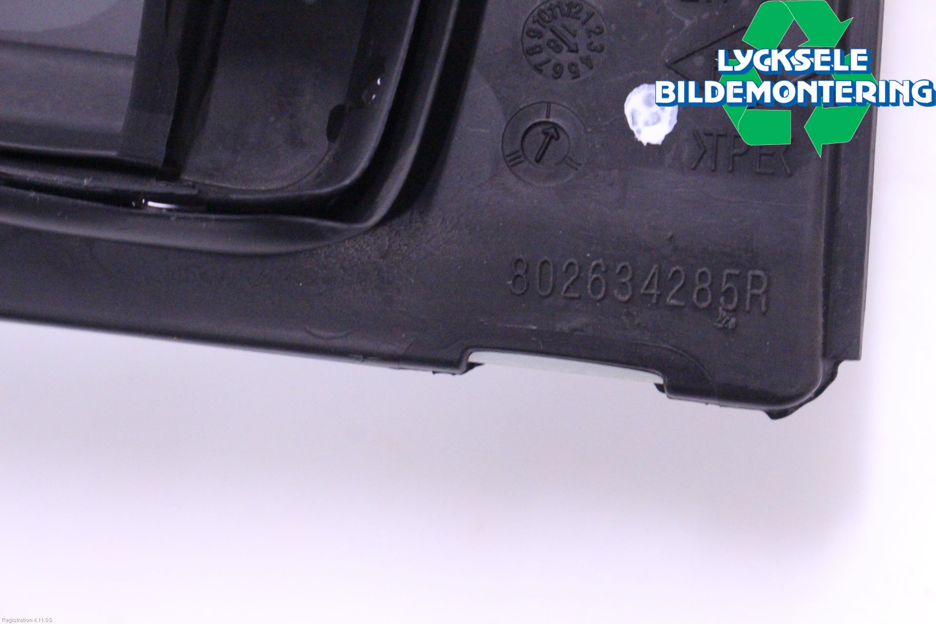 Renault CLIO IV 16-19 Dörruta Fram Lilla Vä