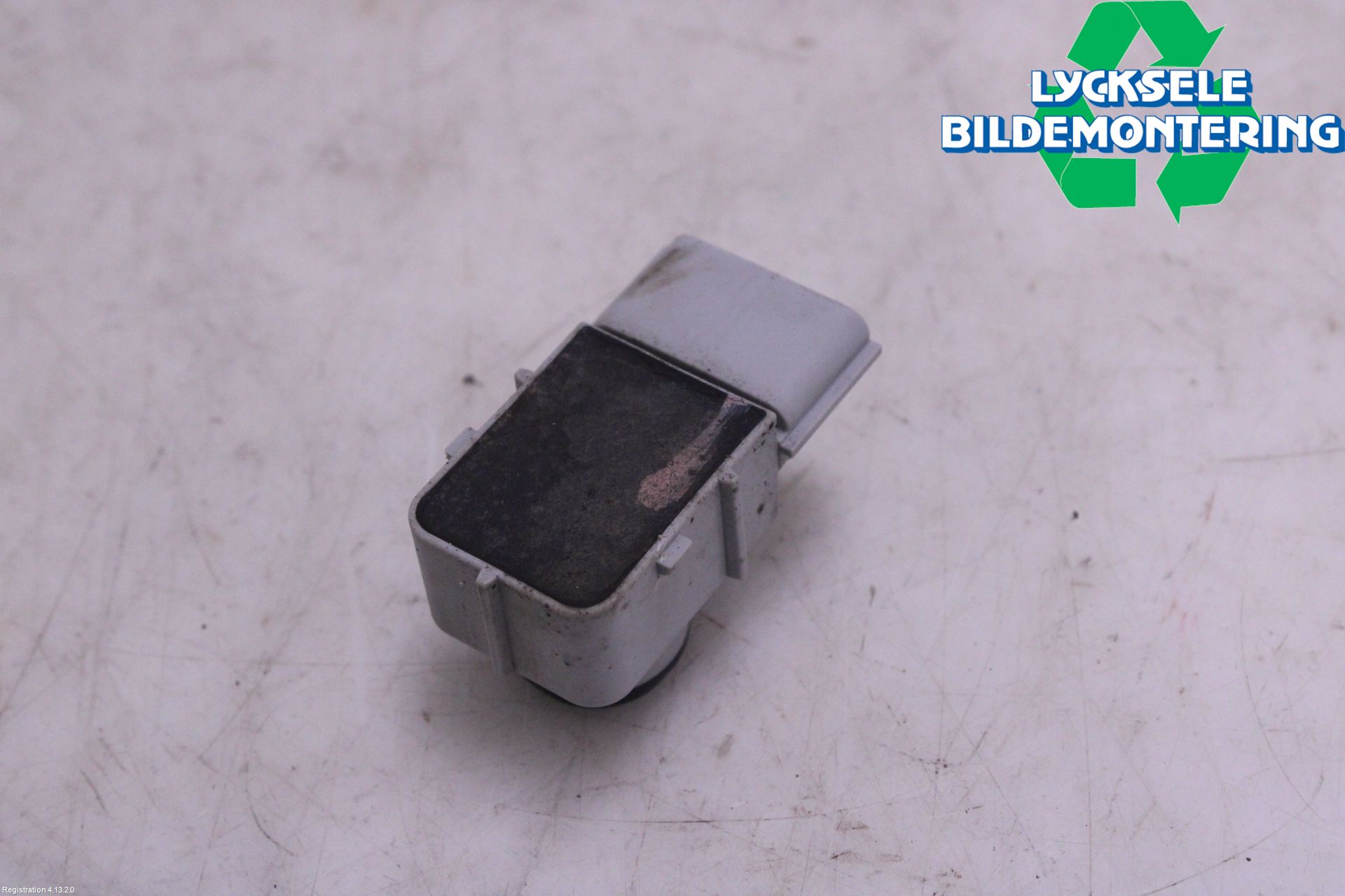Hyundai SANTA FE 13-18 Parkeringshjälp Backsensor