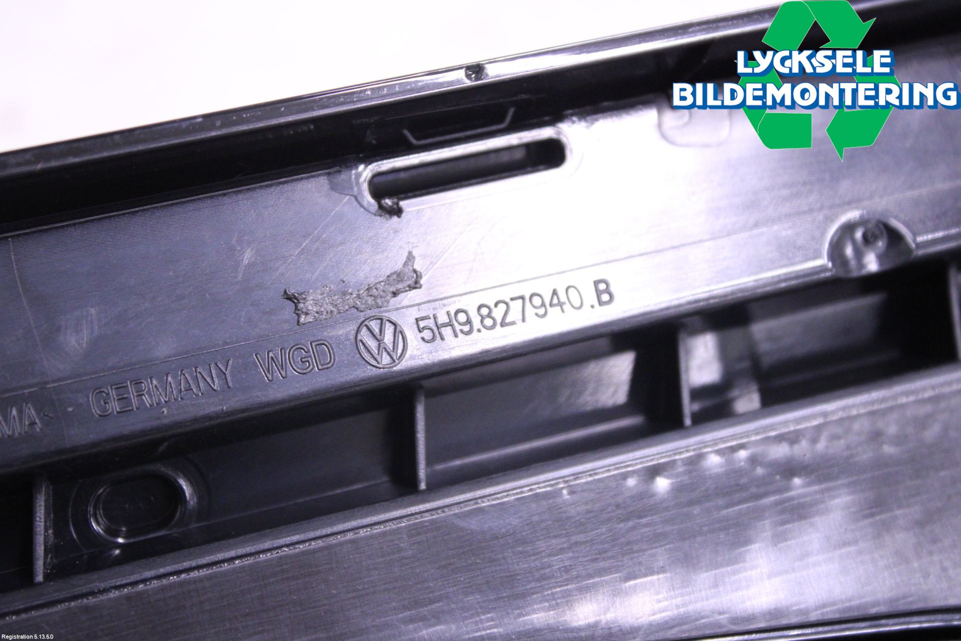 Volkswagen VW GOLF / E-GOLF VIII 20- Spoiler Baklucka
