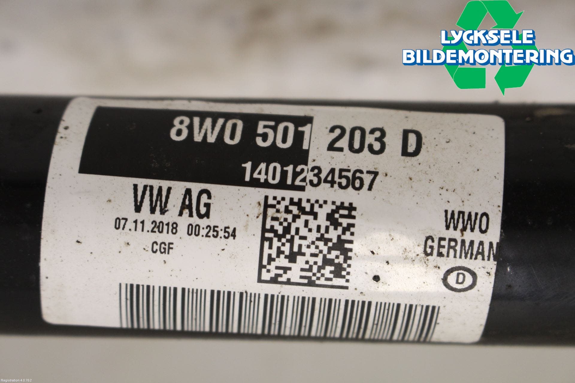 Audi A4/S4 B9 20- Drivaxel Bak Höger