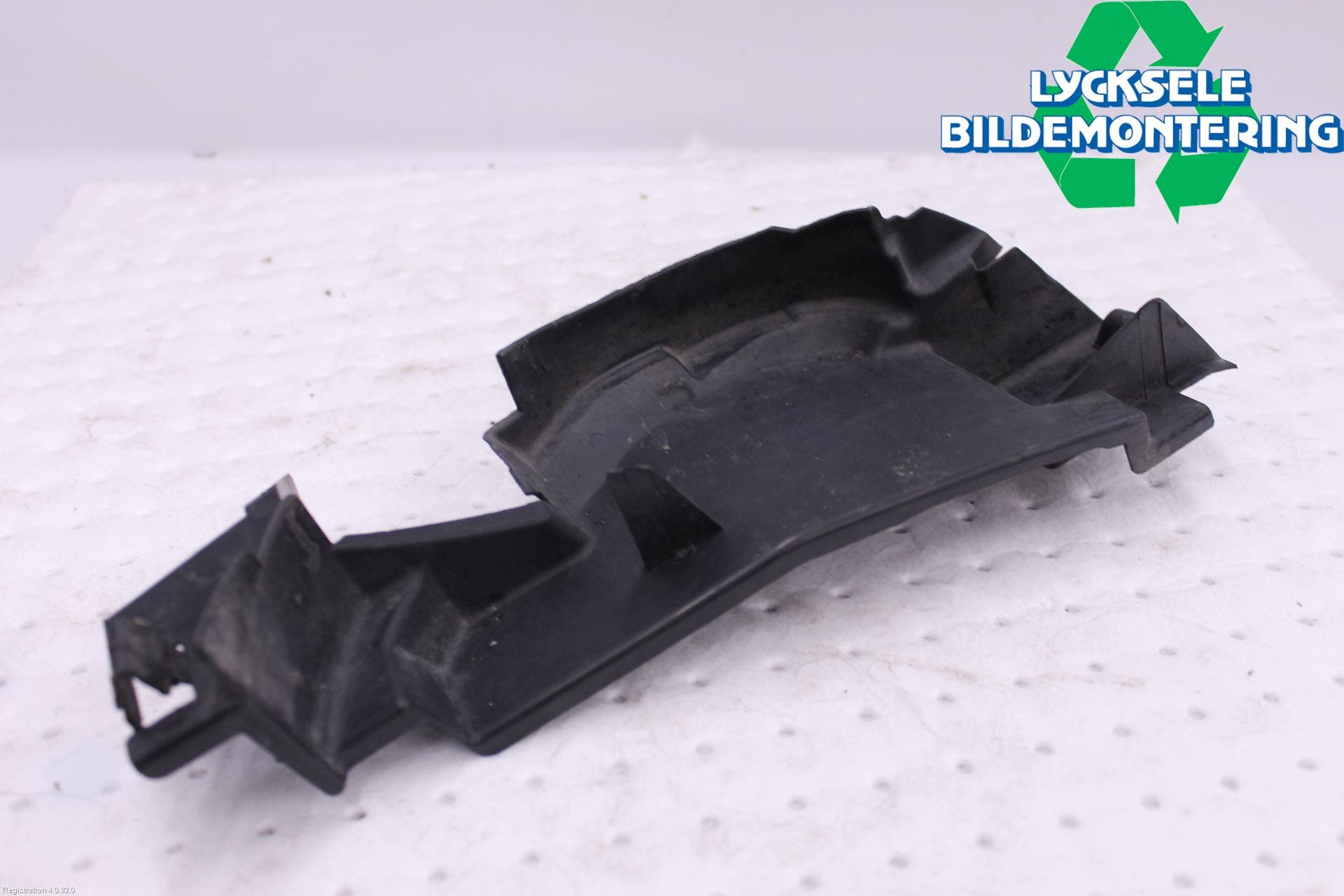 Mercedes-Benz MB A-KLASS (W176) 13-18 Deflektor Plåt-Plast Kylning