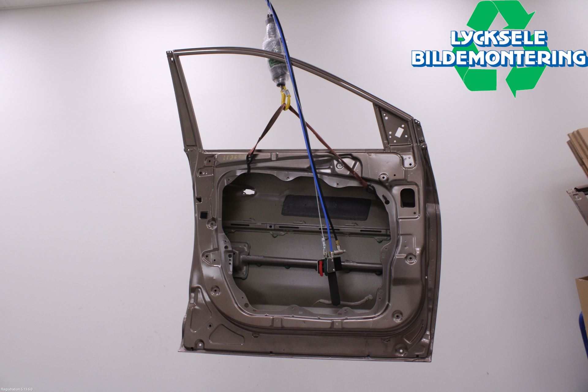 Hyundai SANTA FE 13-18 Dörr Fram Vänster