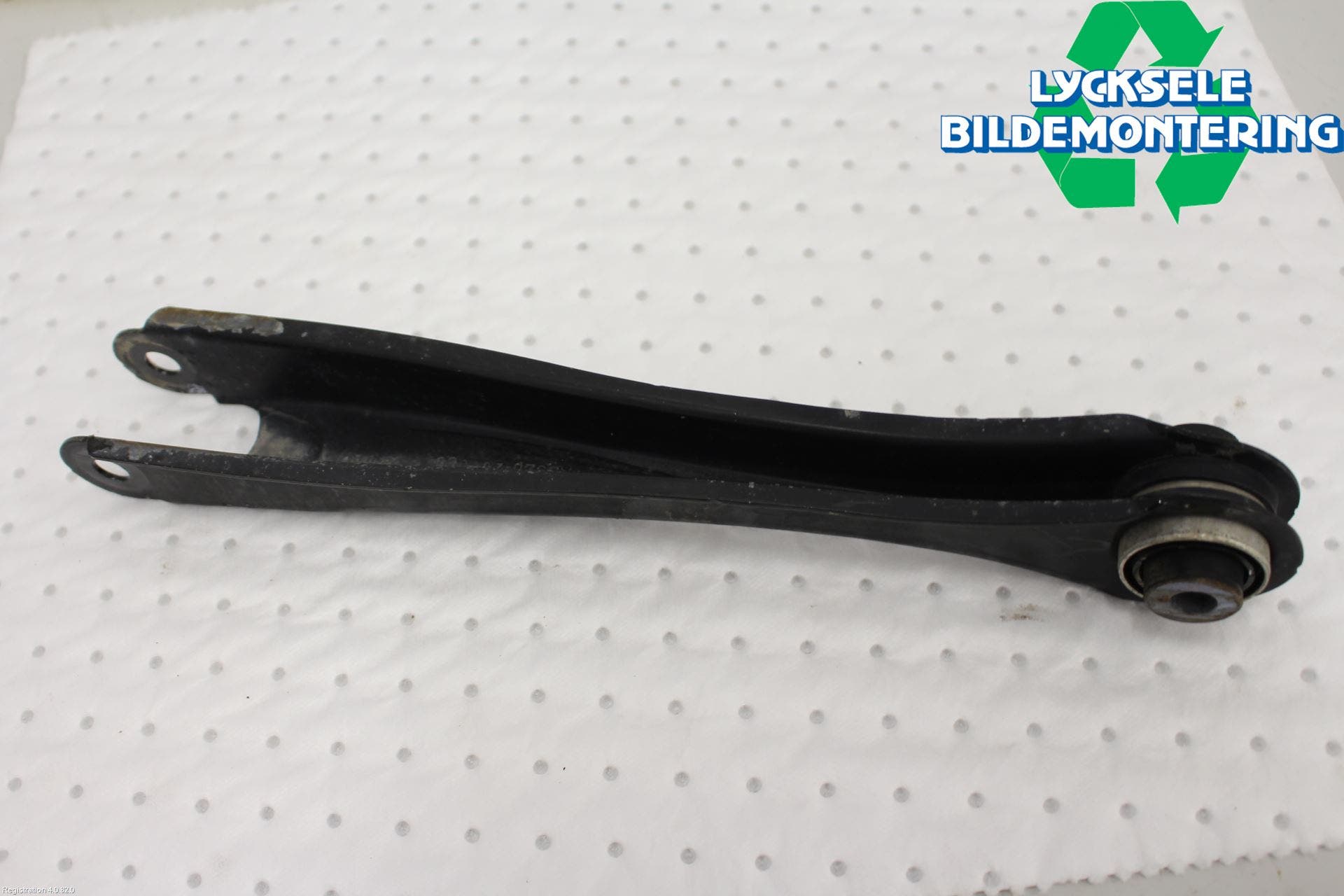 Volvo V60 19- Bärarm Bak Höger