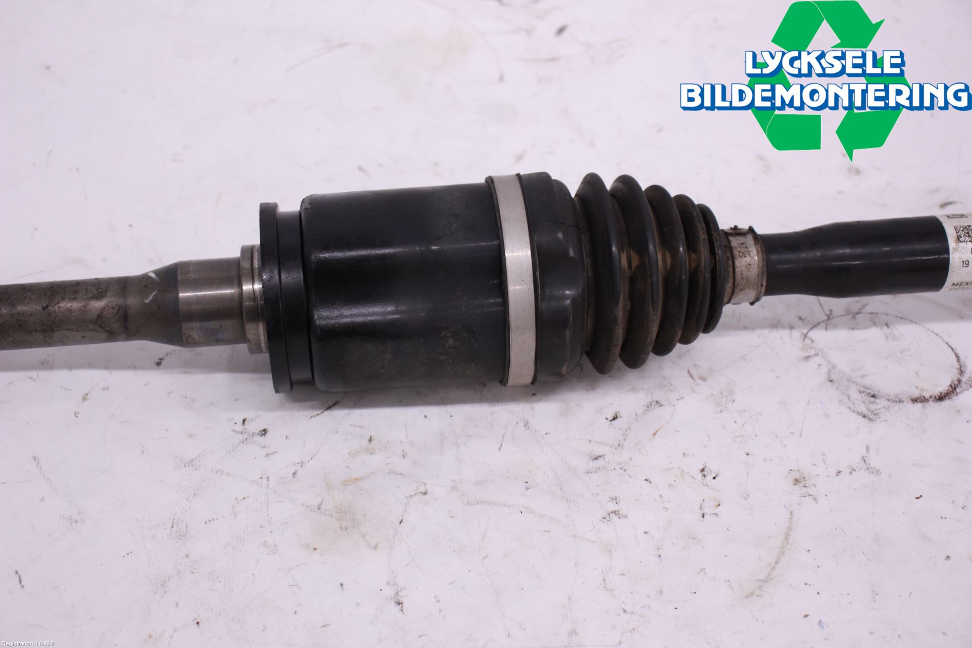 BMW X3 G01 18- Drivaxel Fram Höger