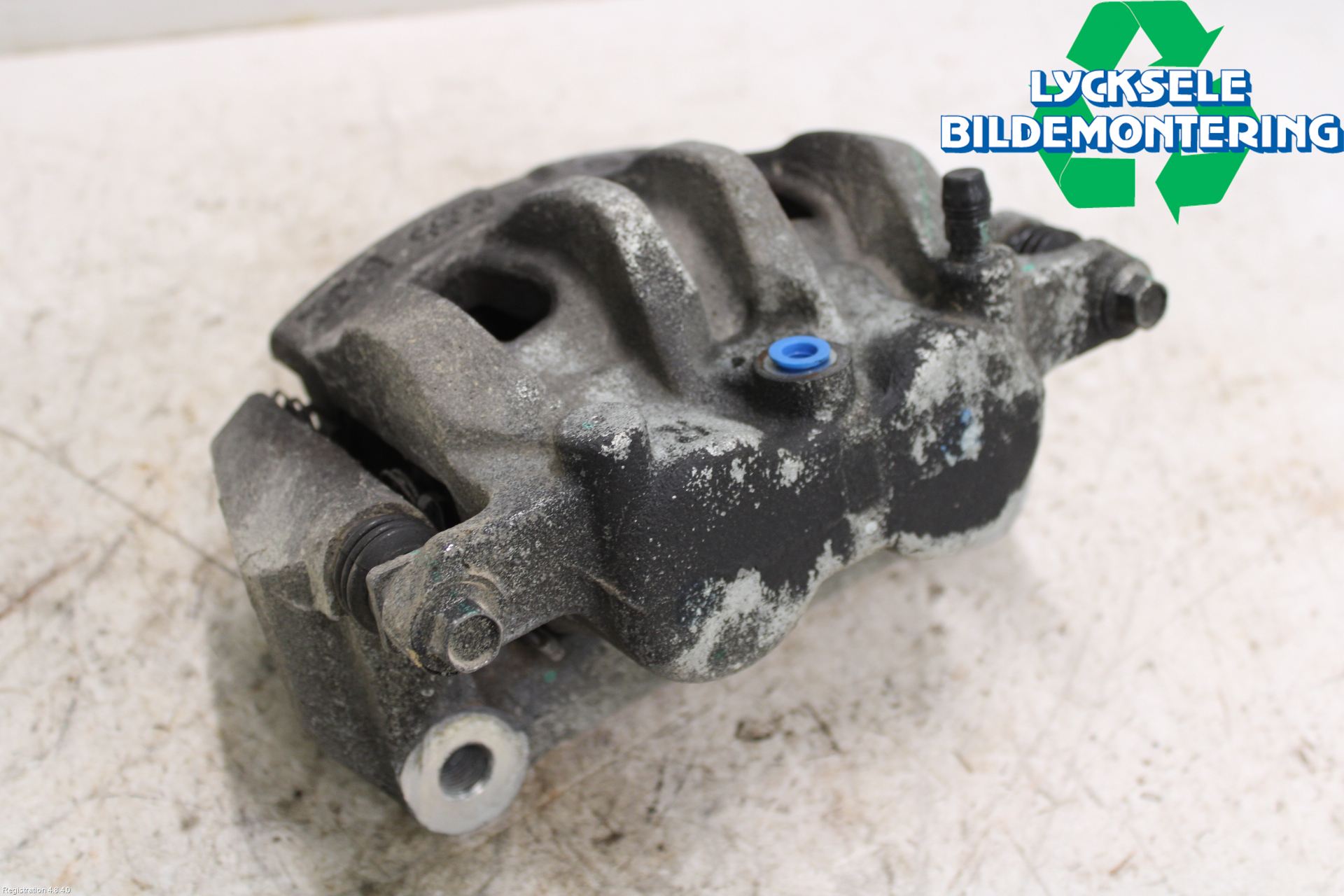 Isuzu D-MAX Bromsok Fram Vänster