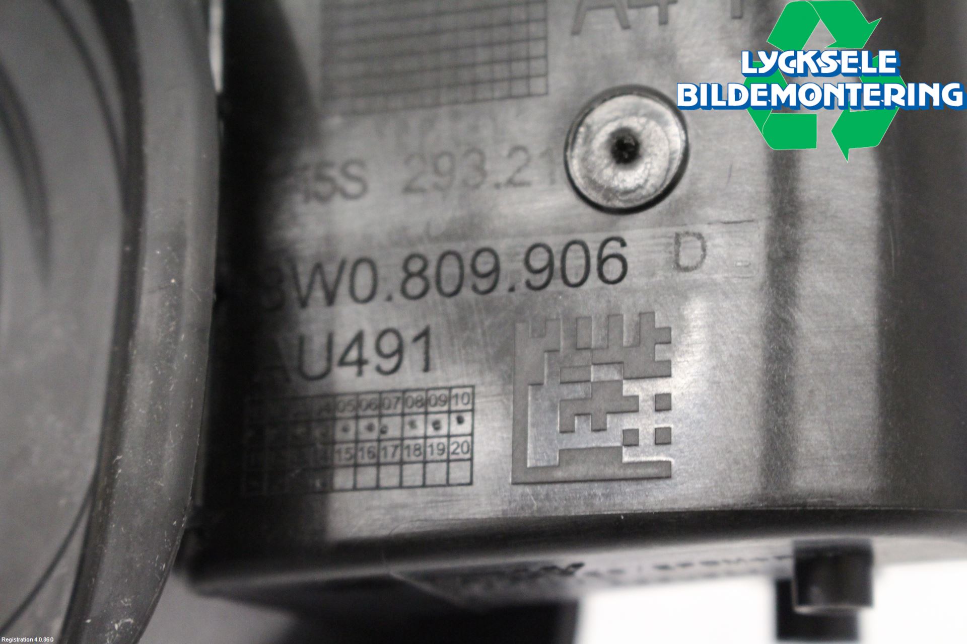 Audi A4/S4 B9 20- Tanklucka