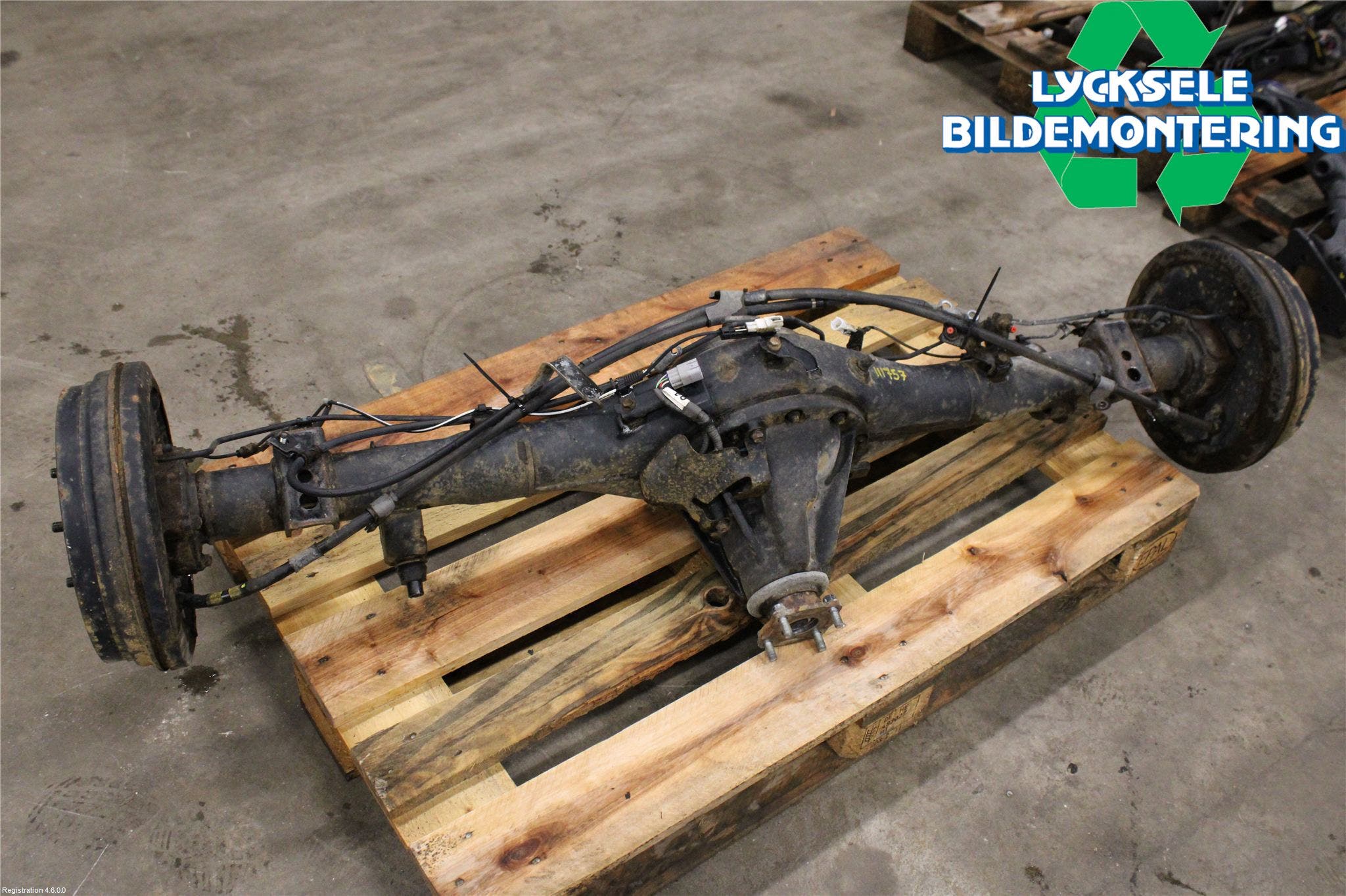 Toyota HILUX 16- Bakaxel