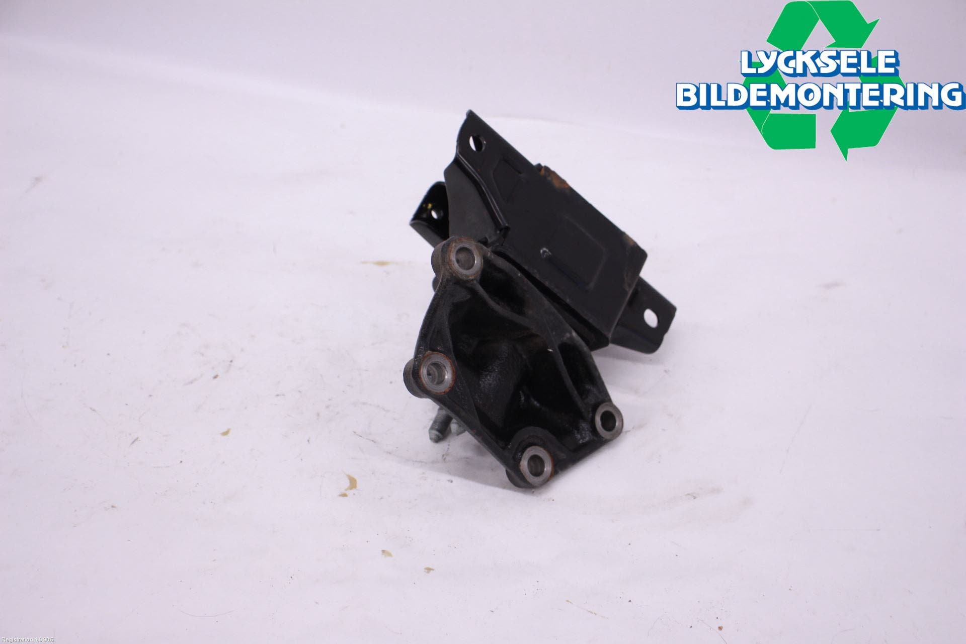 Hyundai i30 PD 17- Växellådsfäste