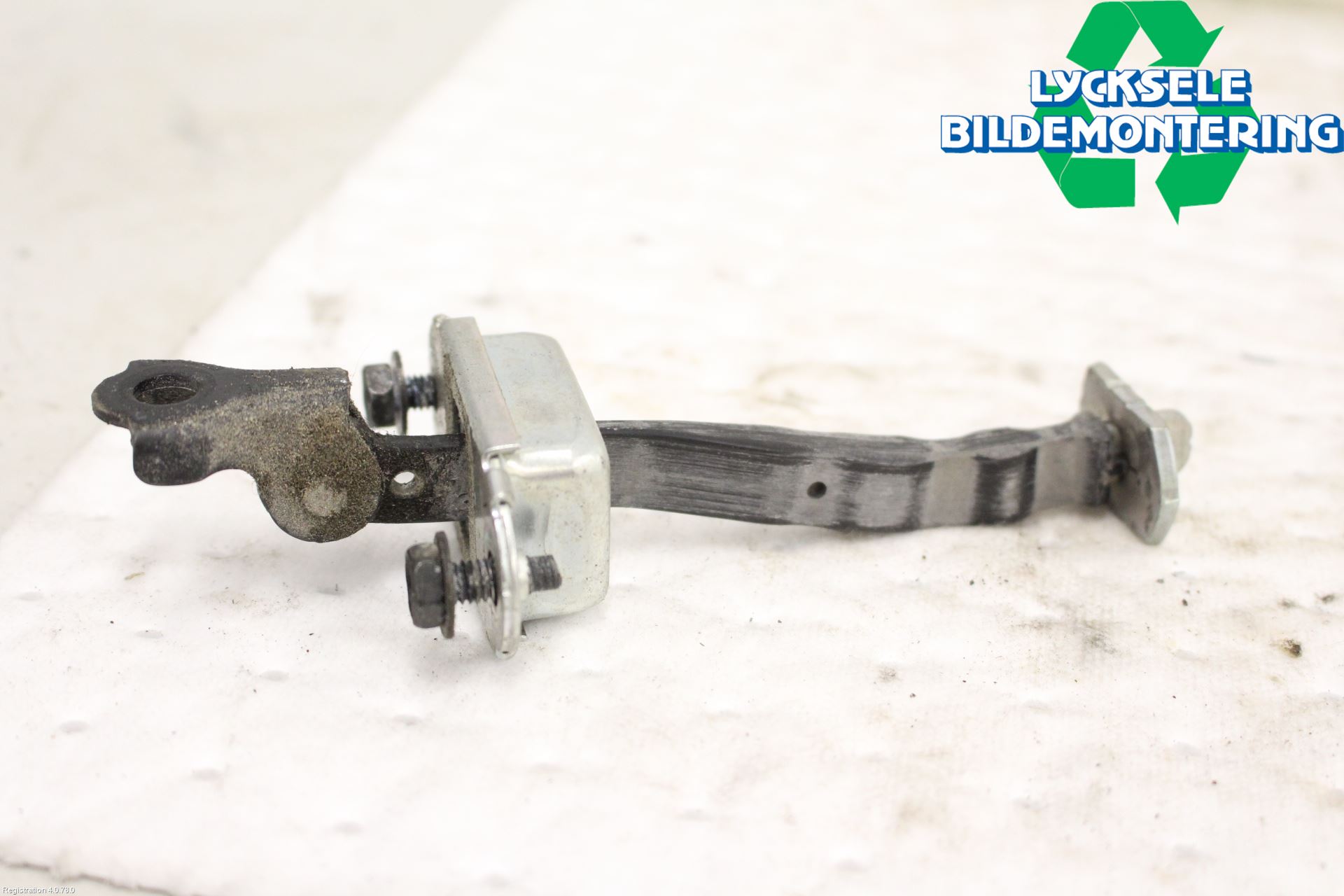 Nissan JUKE 10-14 Dörrstopp