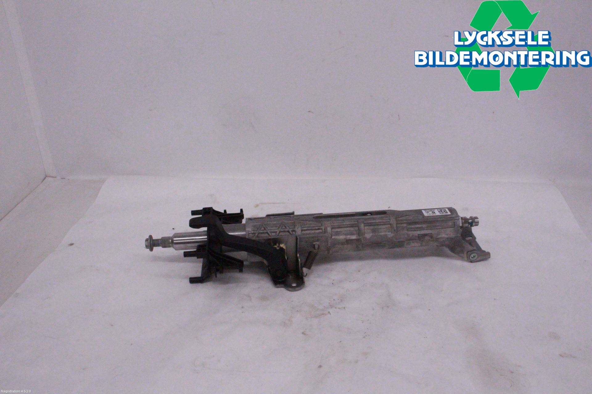 BMW 5 G30/G31/F90 17-23 Rattaxelagg Justerbart