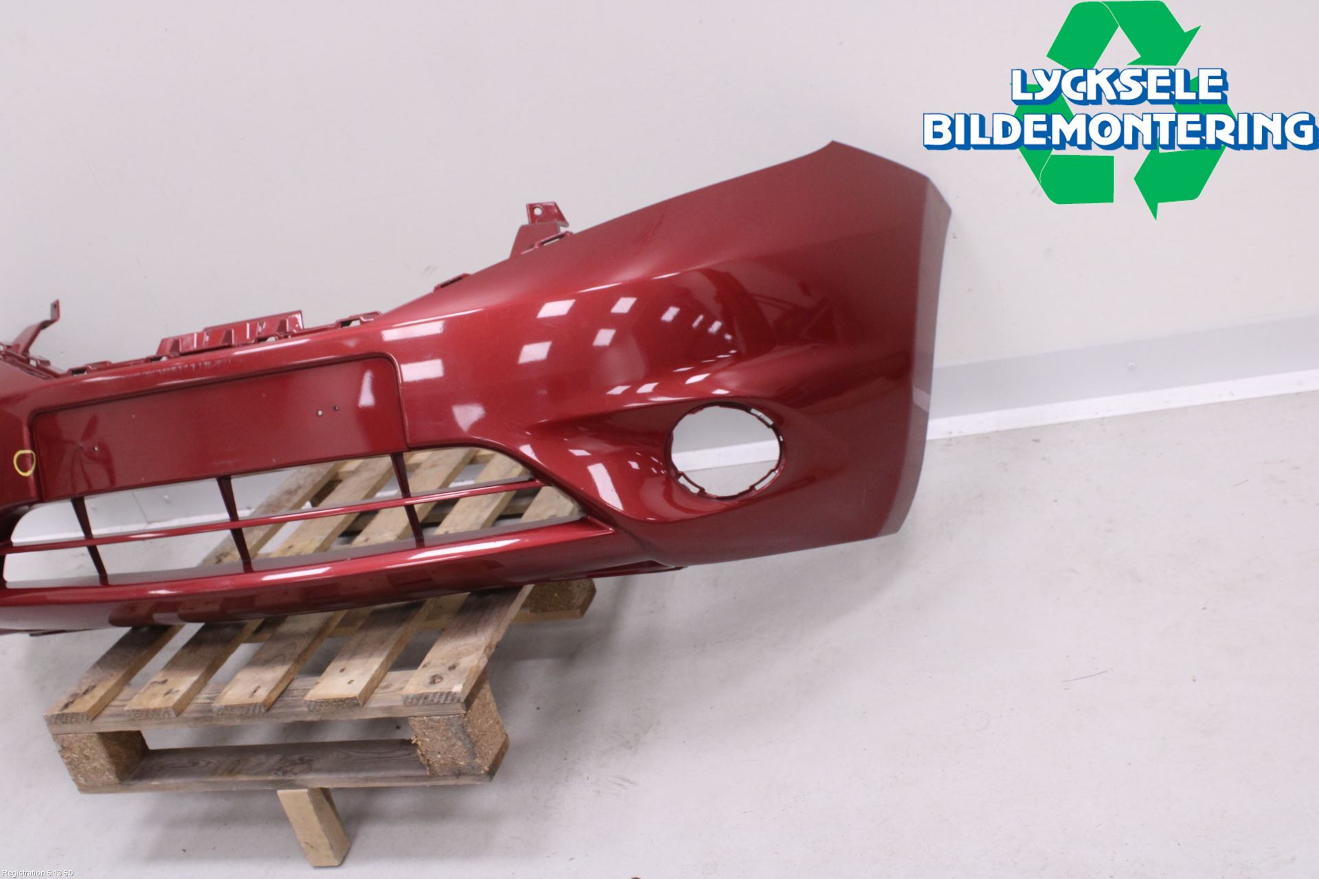 Nissan NOTE E12 14-20 Stötfångarbeklädnad Fram
