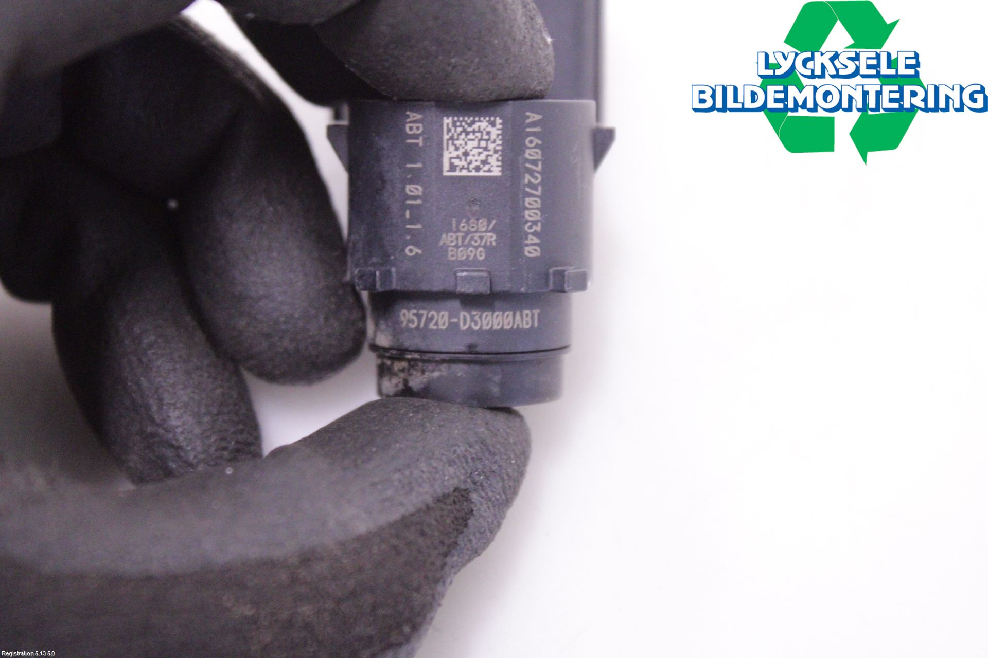 Kia OPTIMA 16-20 Parkeringshjälp Frontsensor