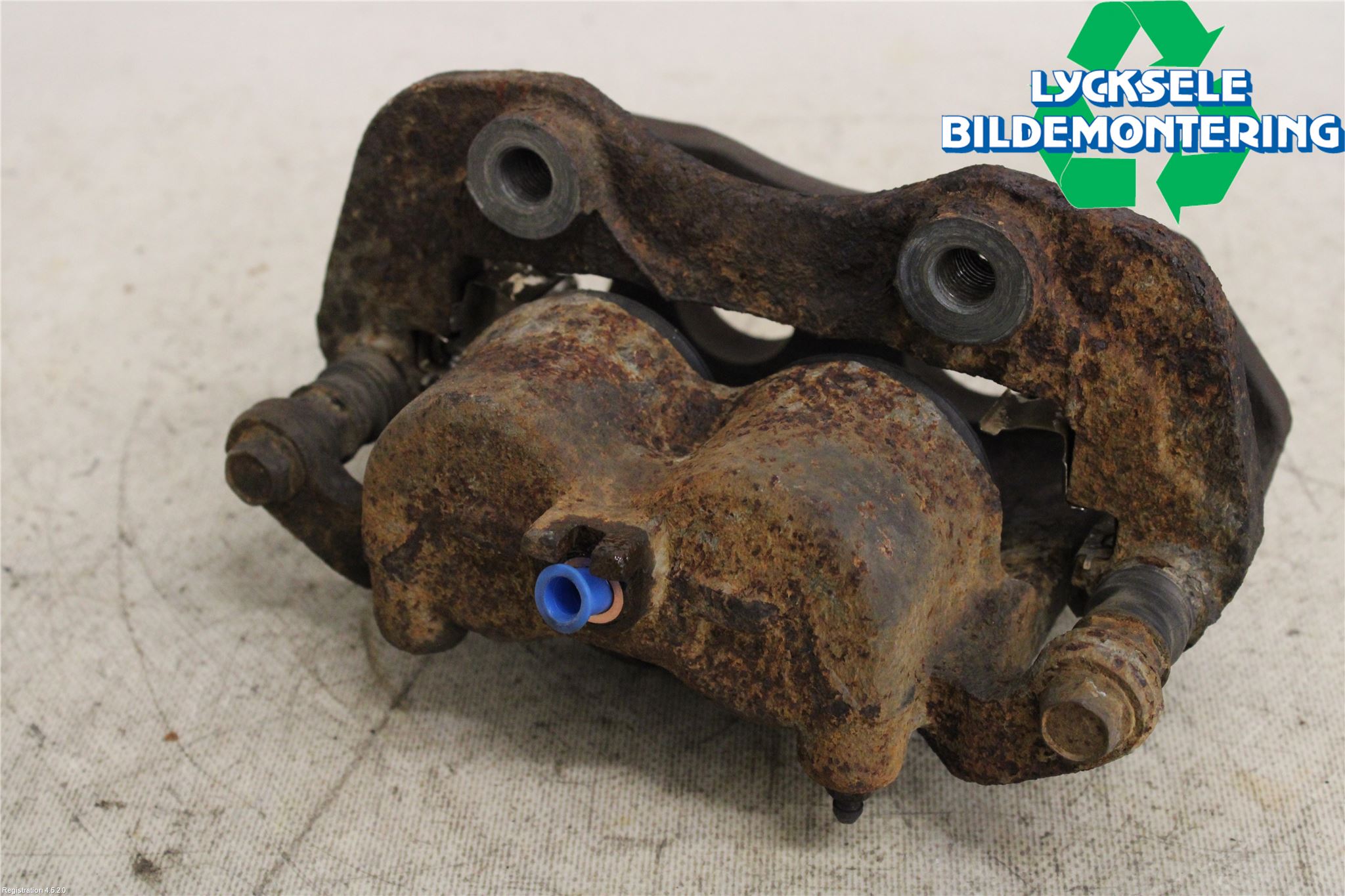 Nissan NAVARA 98-05 Bromsok Fram Höger