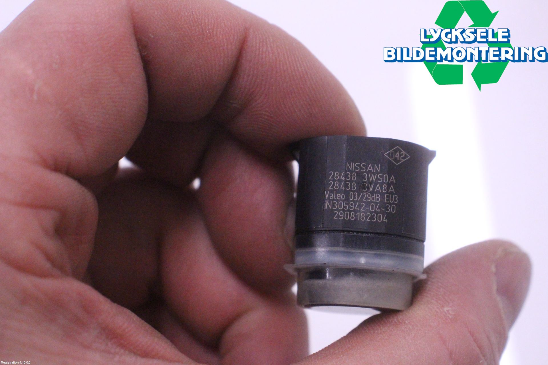 Nissan LEAF 18- Parkeringshjälp Frontsensor