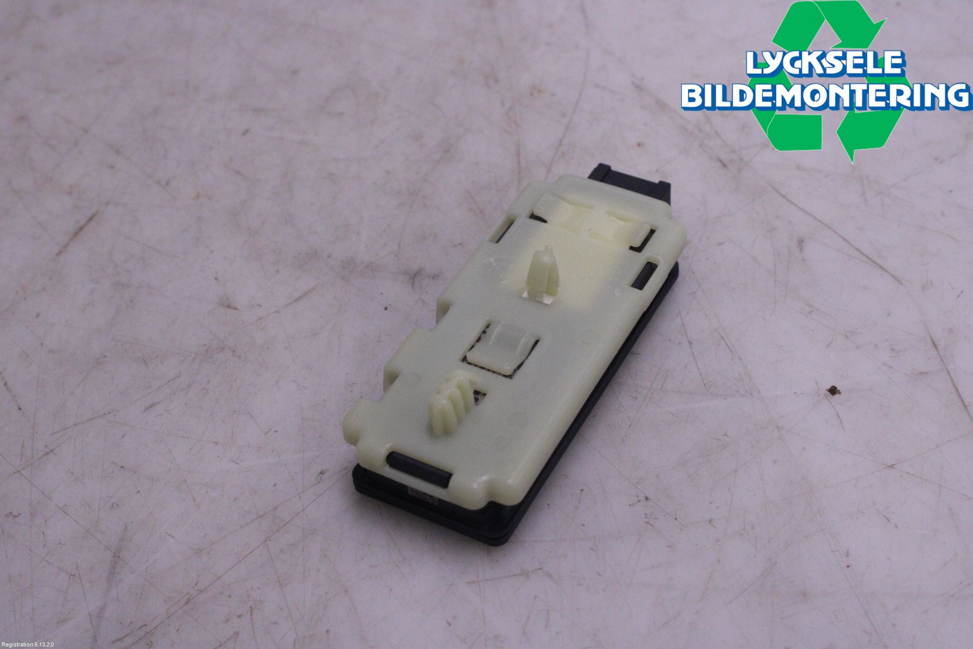 BMW X1/iX1 U11 23- Antenn El