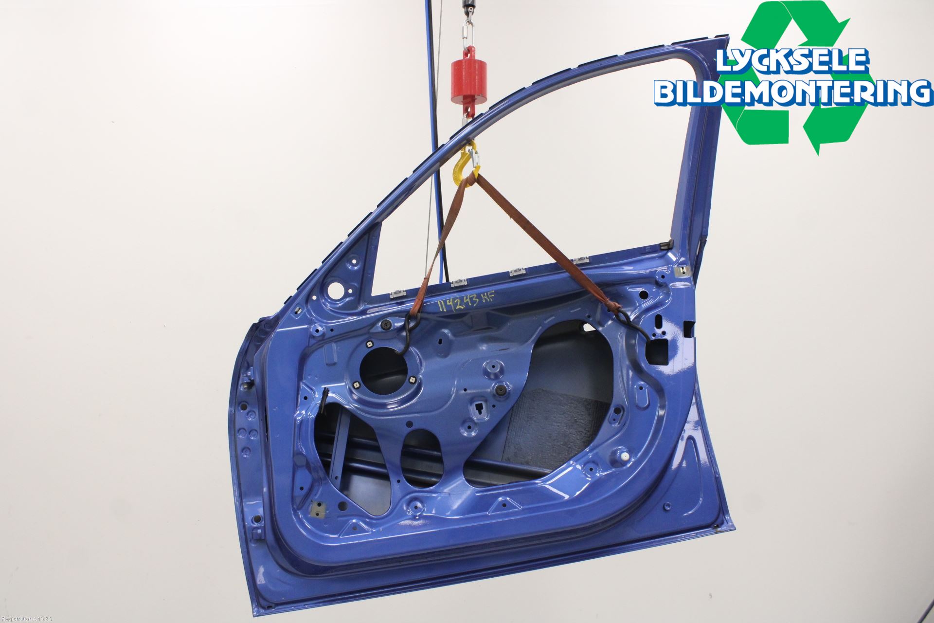 BMW 3 F30/F31/F80 12-19 Dörr Fram Höger