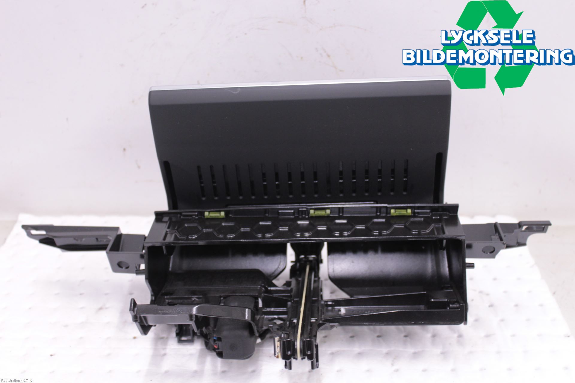 Audi A6 ALLROAD 12-18 Bildskärm