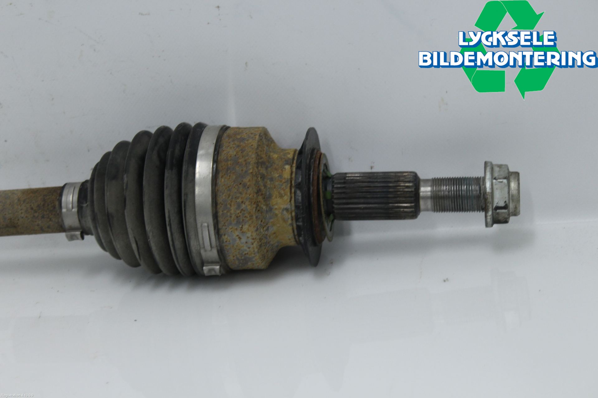 Ford MUSTANG Mach-E 21- Drivaxel Bak Höger