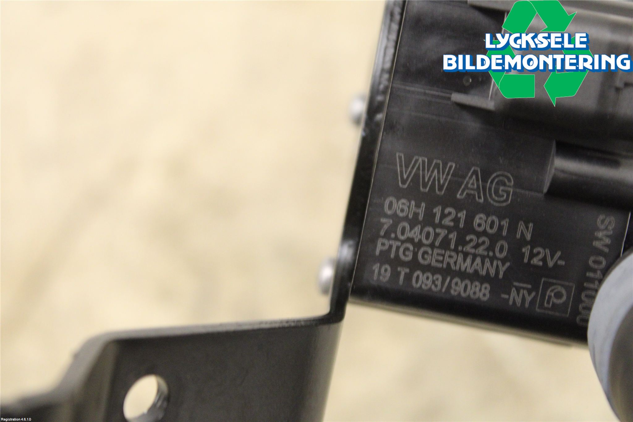 Audi A6 F2/C8 19- Vattenpump