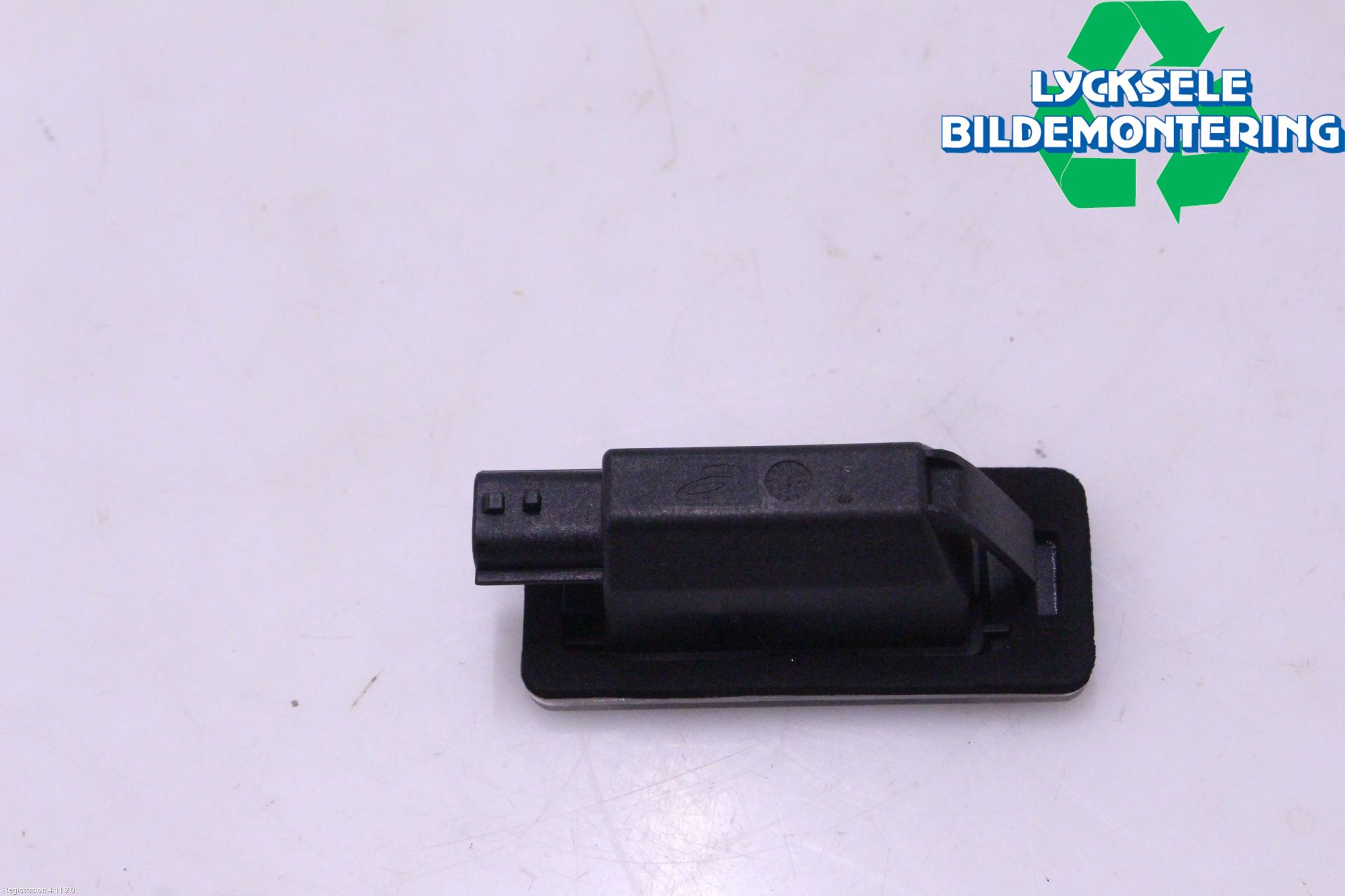 Dacia DUSTER 18-24 Skylt Belysning