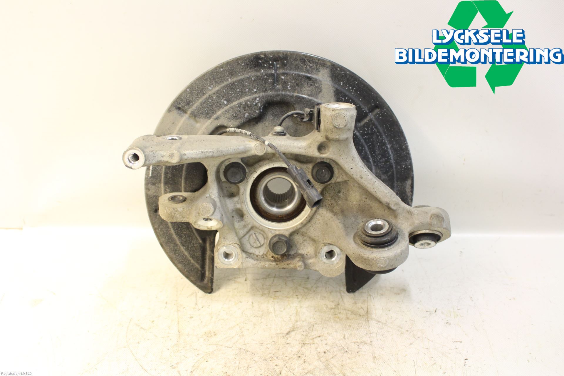 Opel INSIGNIA 17- Hjullagerhus-Spindel Vä B