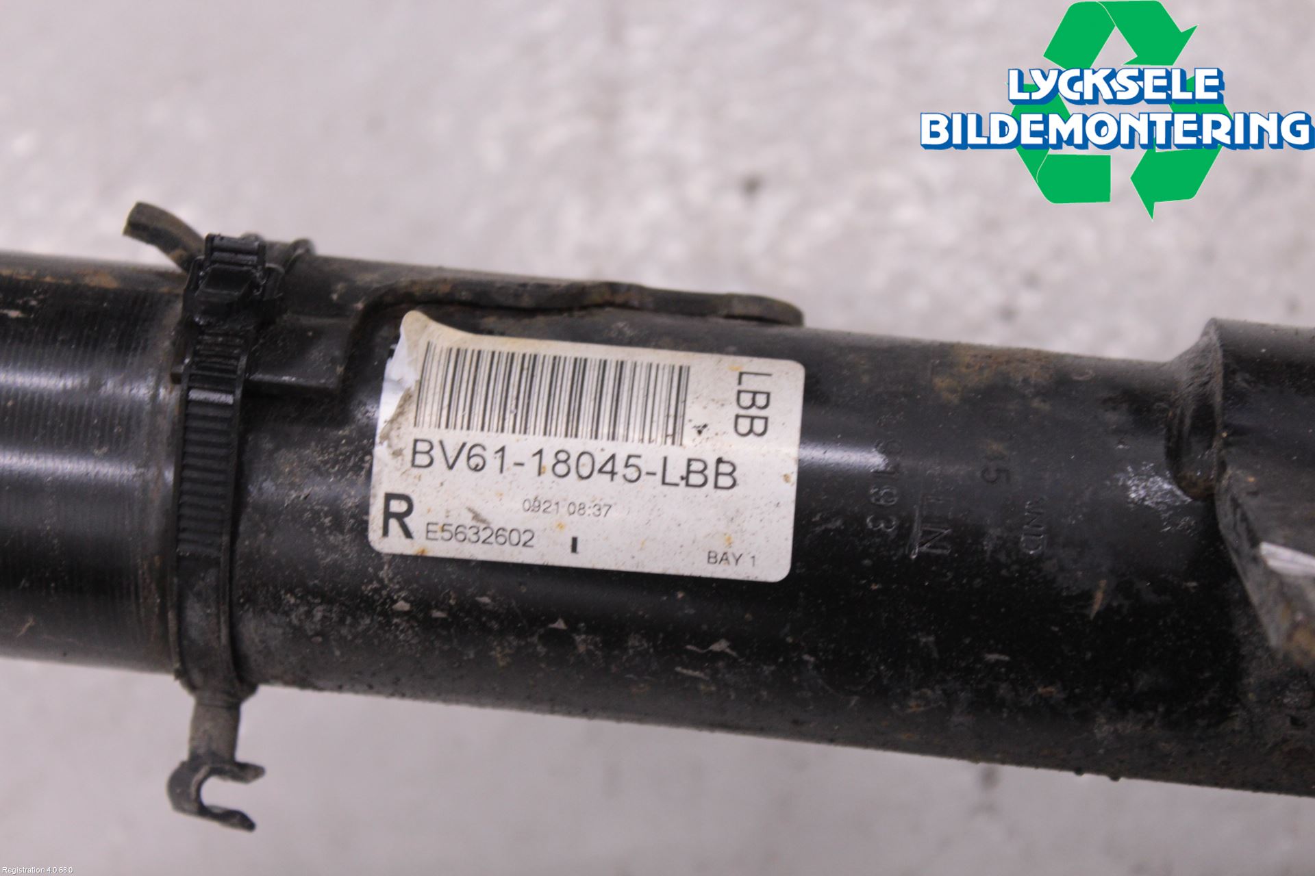 Ford FOCUS 15-18 Fjäderben Fram Höger