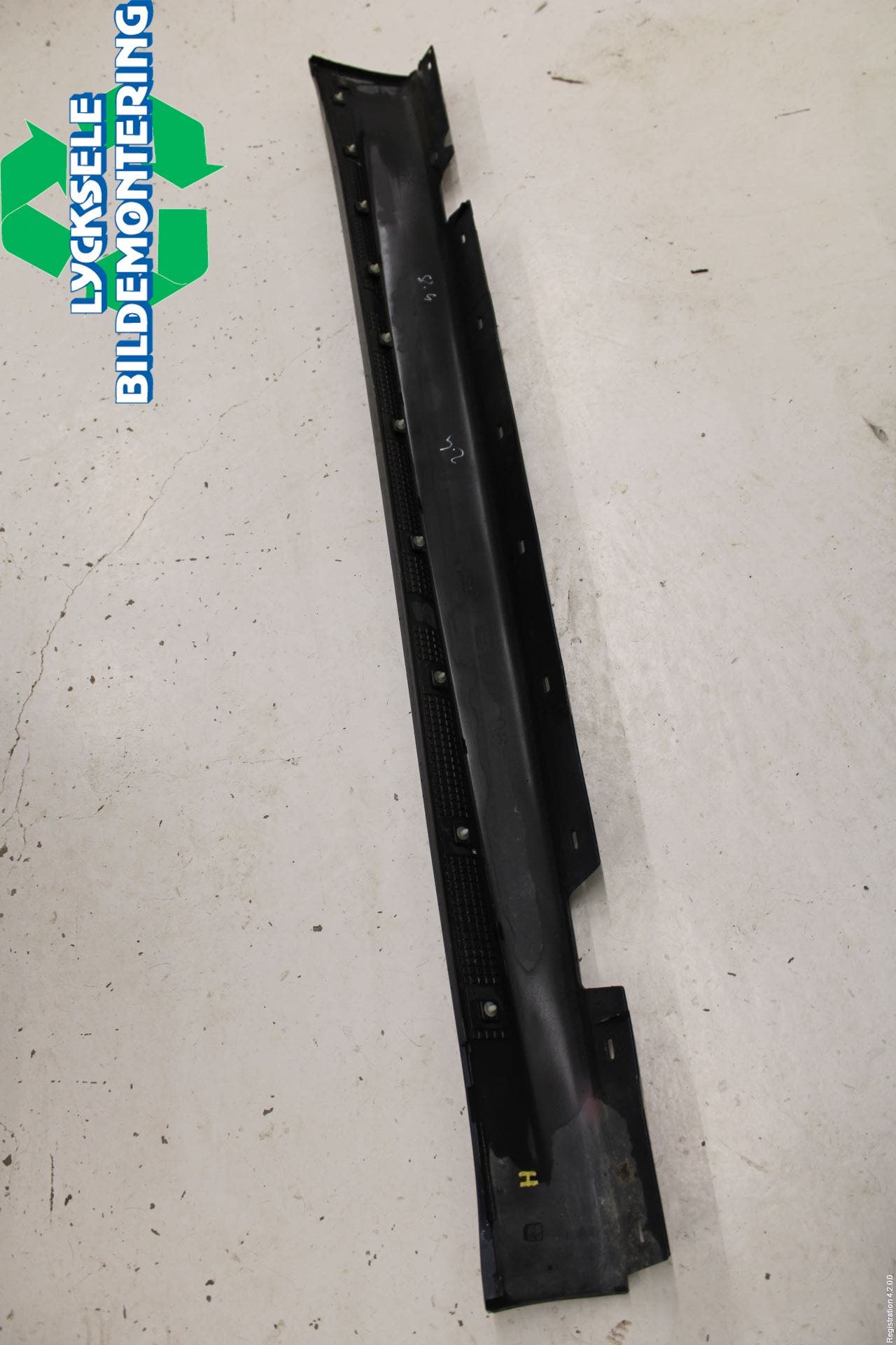 BMW 3 E90/91 SED/TOU 05-12 Sidokjol Hö