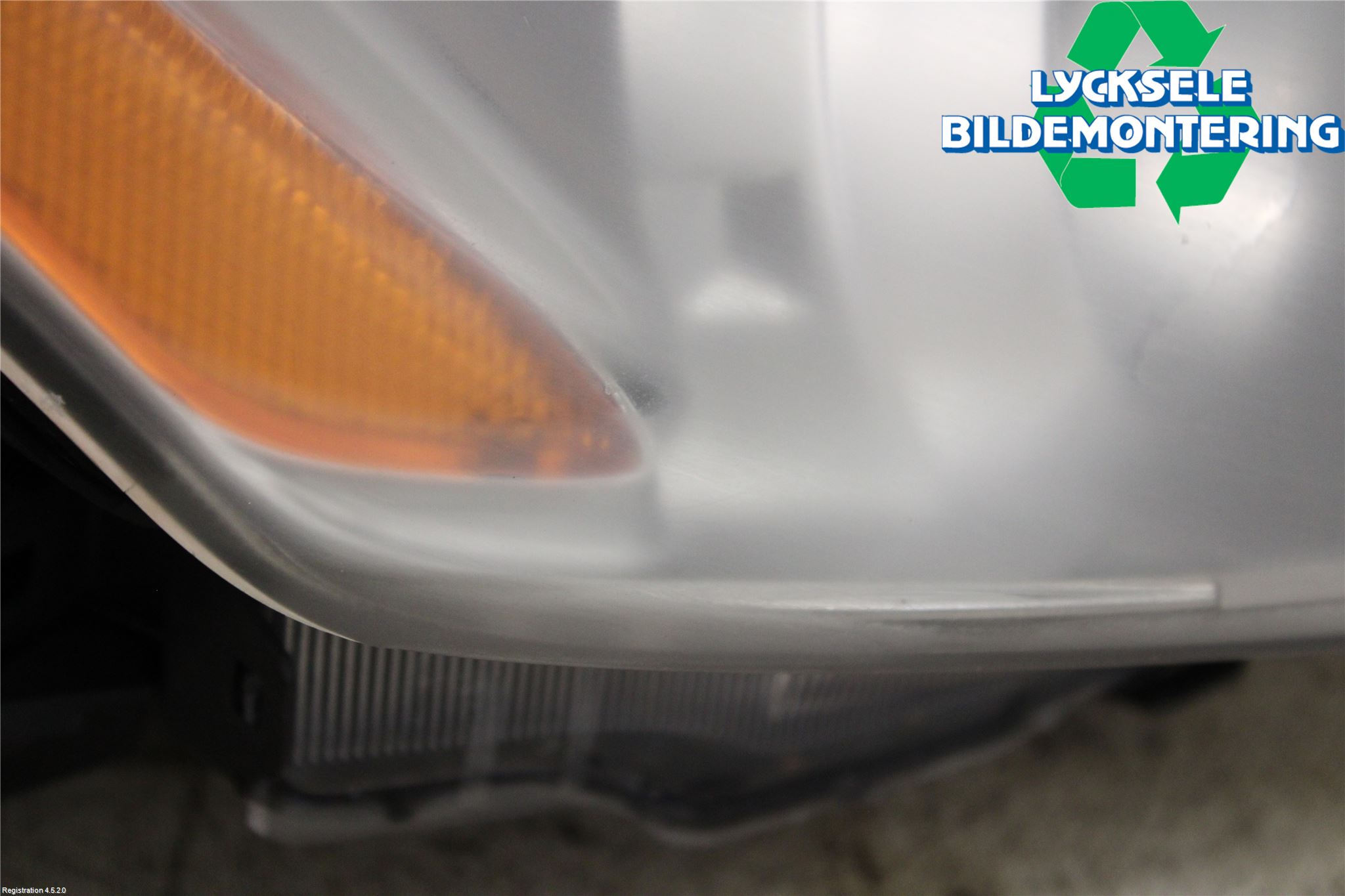 Nissan MURANO    02-08 Strålkastare Höger