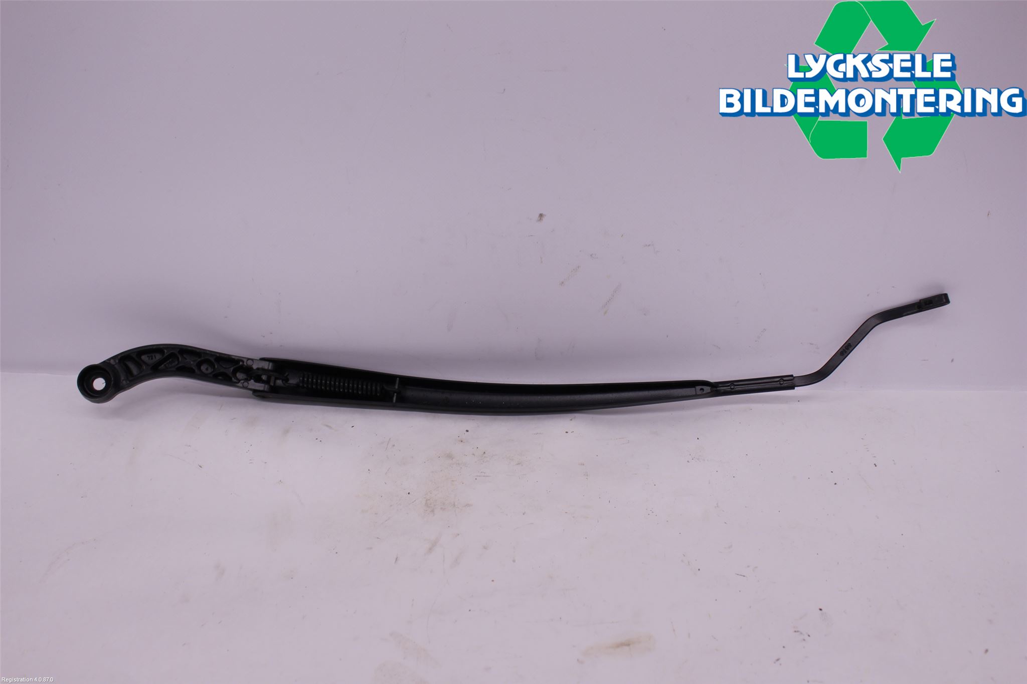 Toyota RAV4 19- Torkararm Armar Vindruta