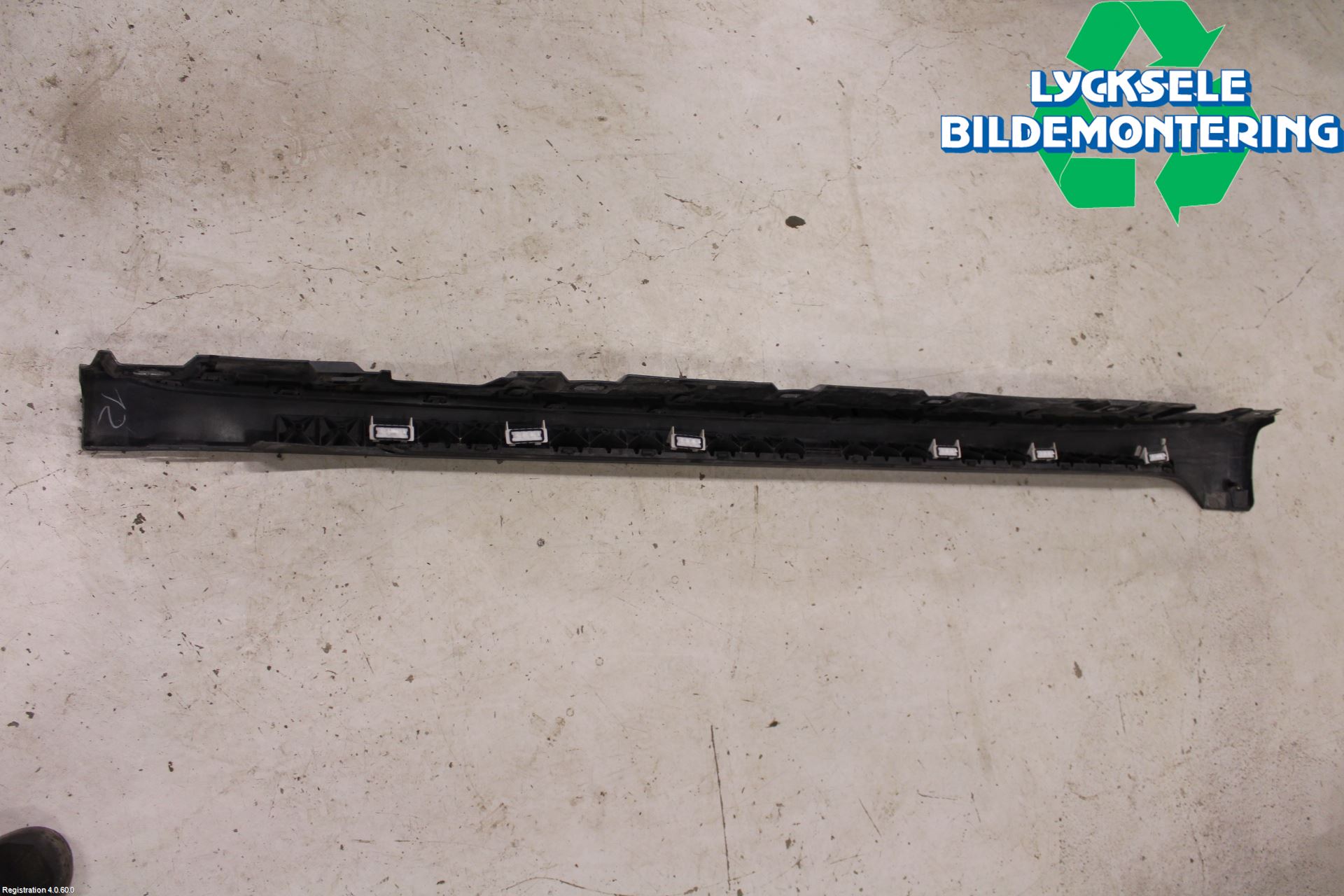 Audi A5 17- Sidokjol Vä