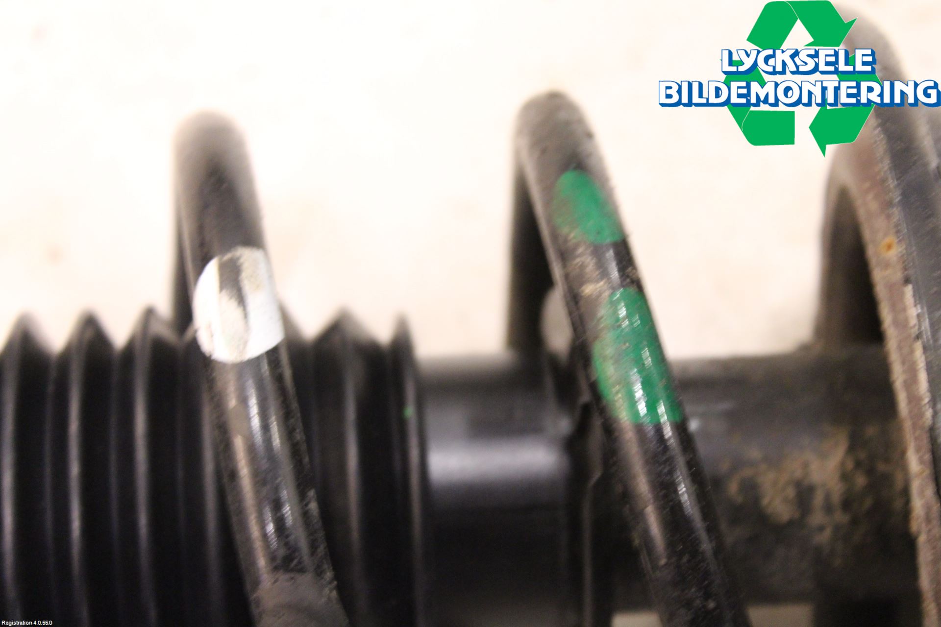 Kia VENGA 10-19 Fjäderben Fram Vänster