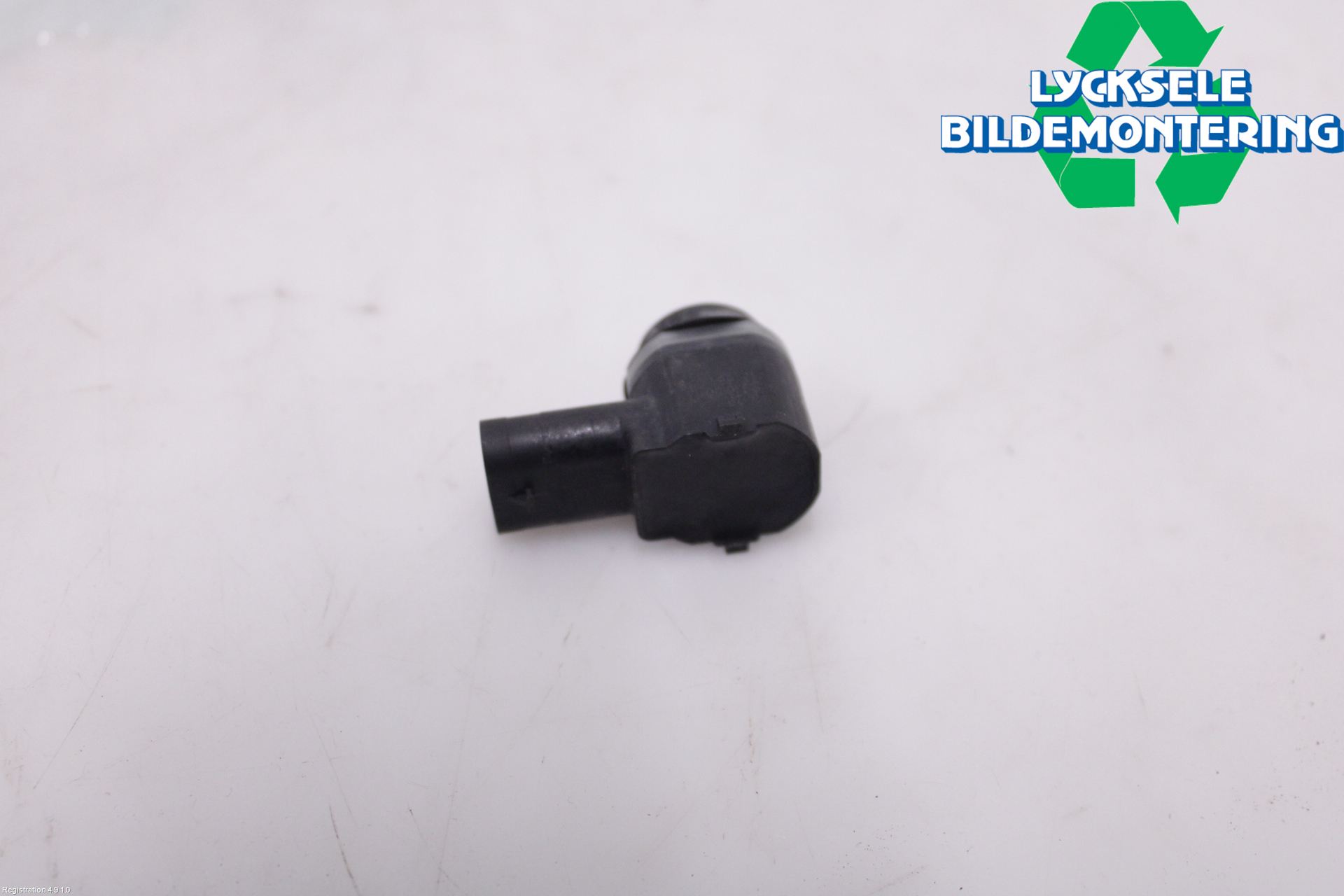 Volkswagen VW PASSAT 11-14 Parkeringshjälp Frontsensor