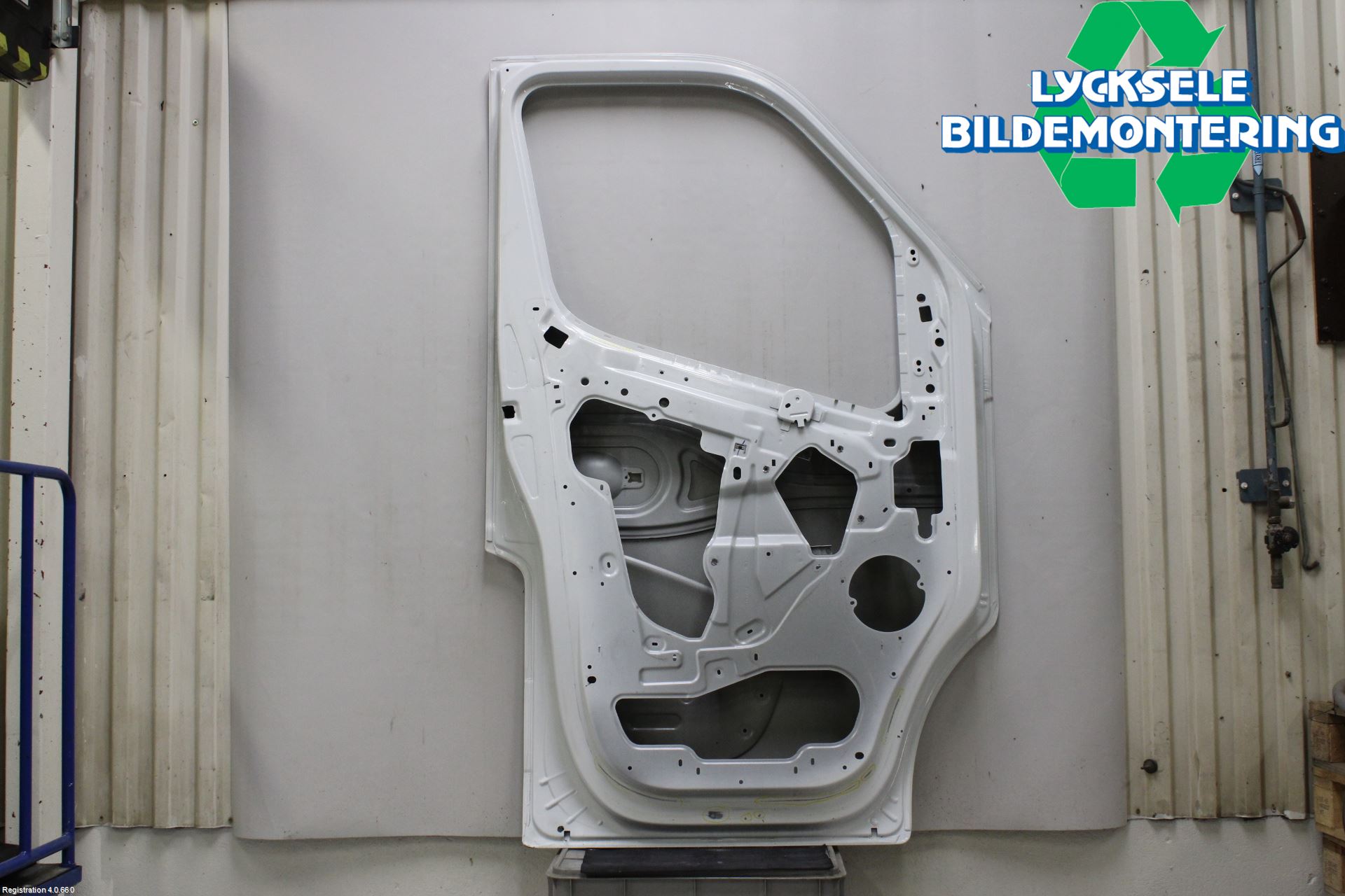 Renault MASTER III  10-14 Dörr Fram Vänster