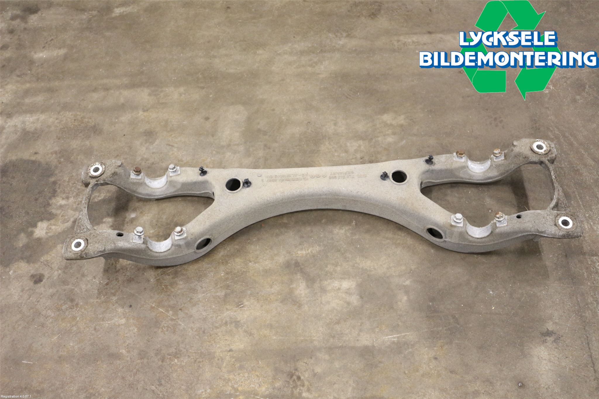 Audi Q7/SQ7 Bakaxelbalk