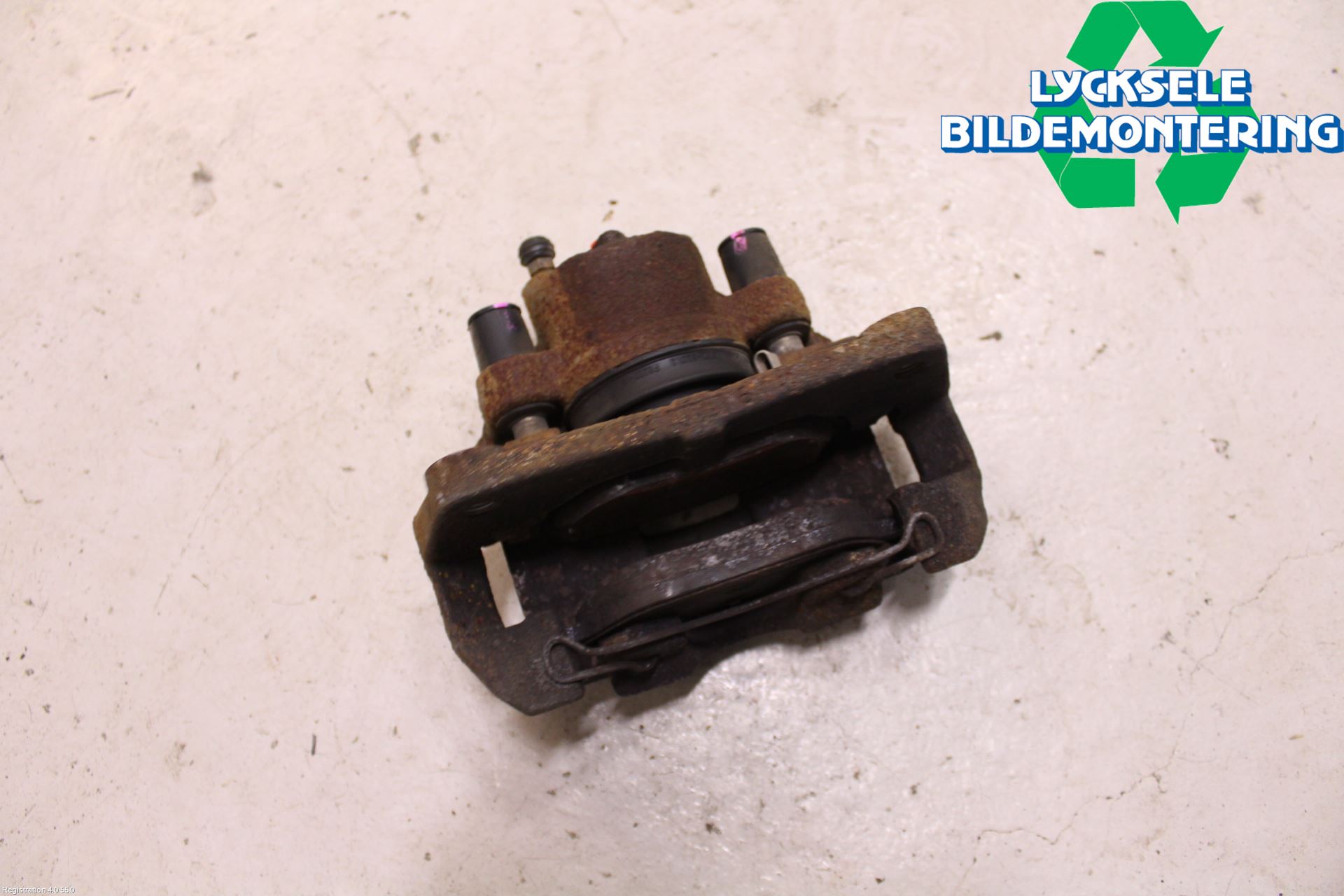 Toyota YARIS XP130 12-14 Bromsok Fram Vänster