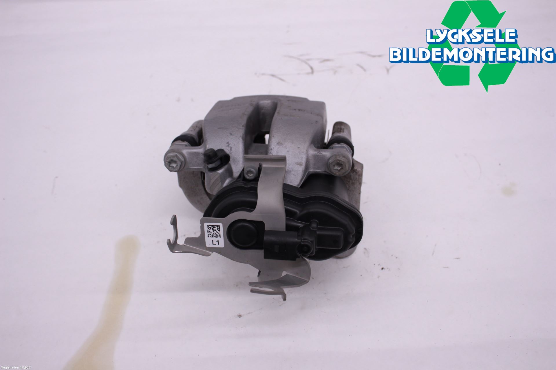 BMW 5 G30/G31/F90 17-23 Bromsok Bak Vänster
