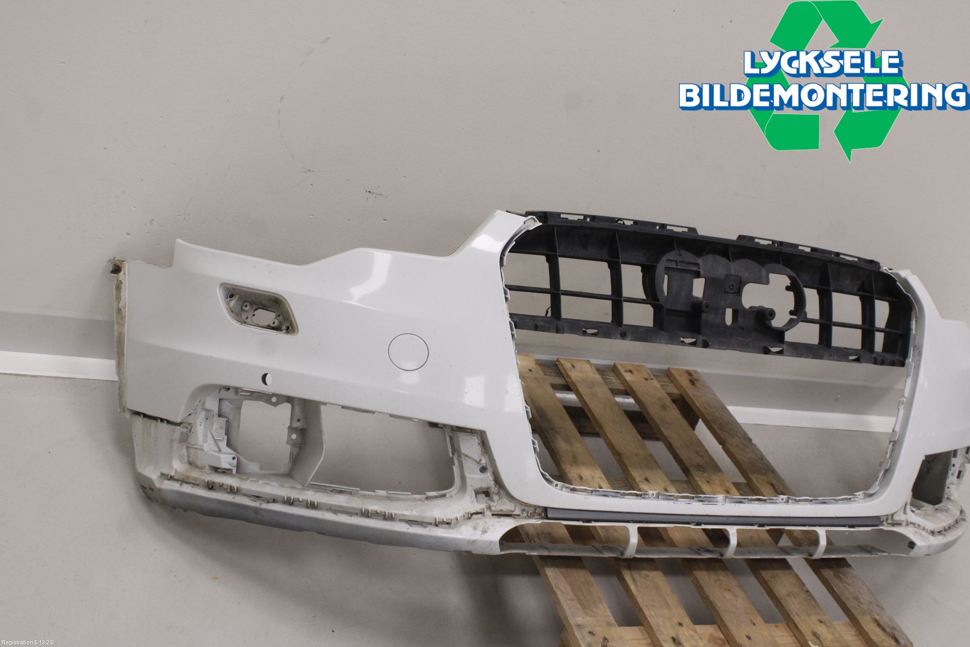 Audi A6/S6 4G 11-18 Stötfångarbeklädnad Fram