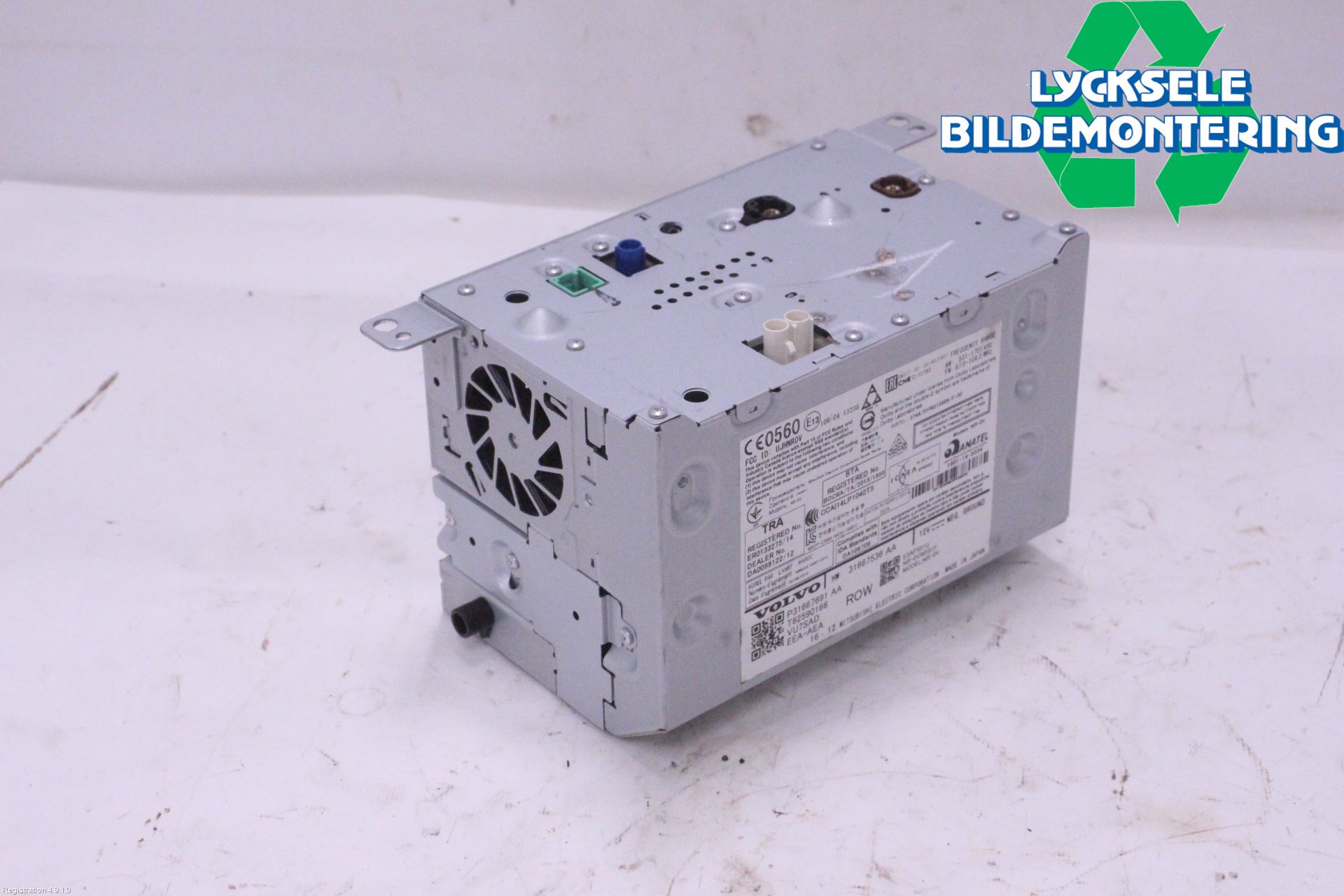 Volvo V90 17->> Cd Radio - Multimediapanel