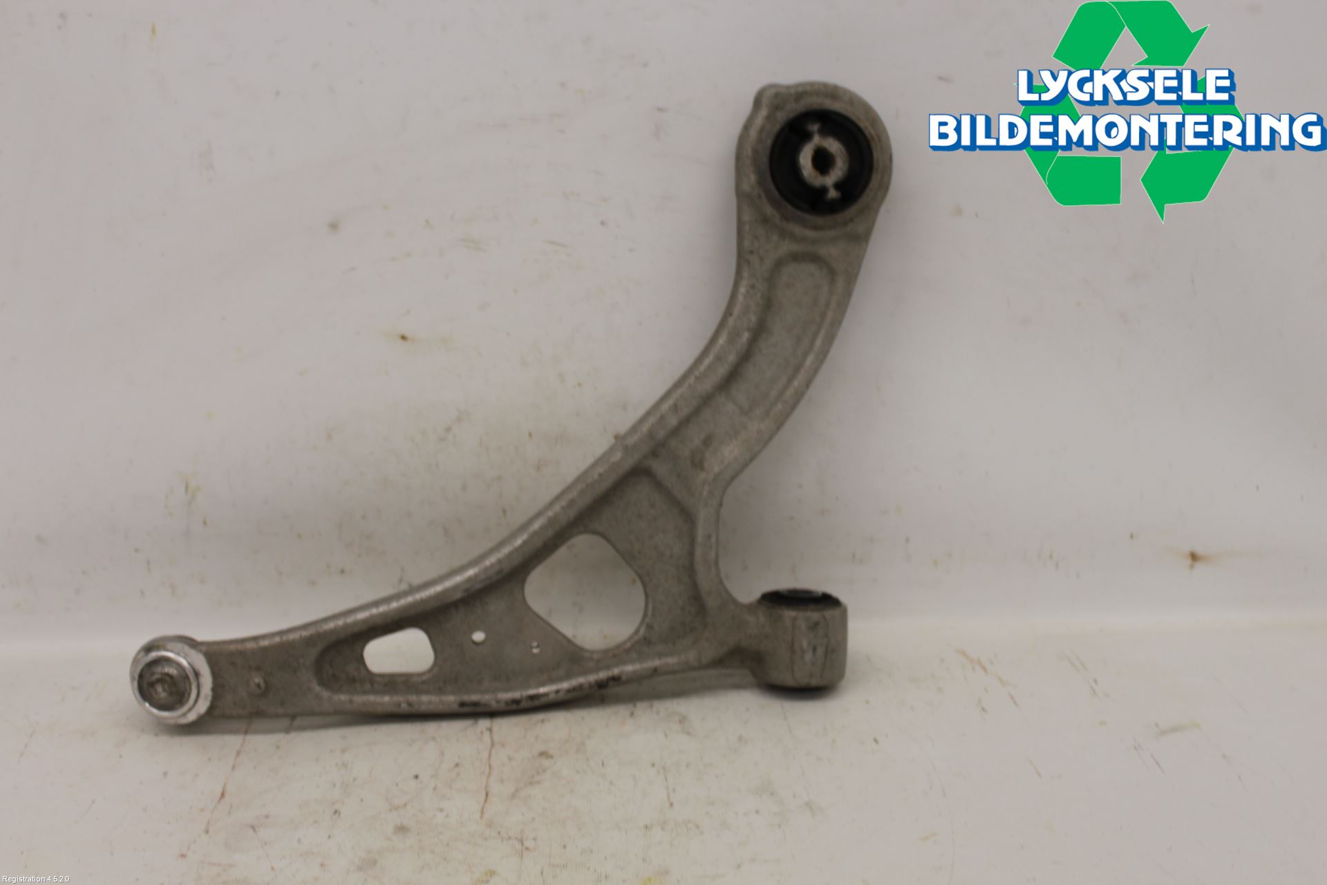 Ford MUSTANG Mach-E 21- Bärarm Fram Undre Vä