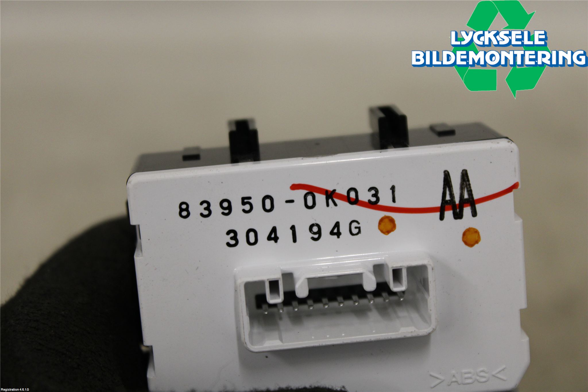 Toyota HILUX 16- Kontrolldisplay