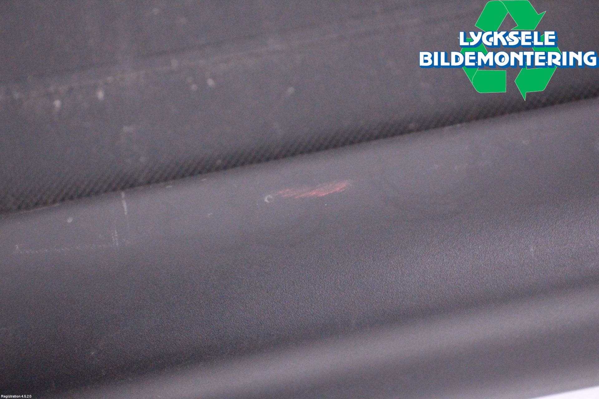 Audi A4/S4 B9 16-19 Insynskydd