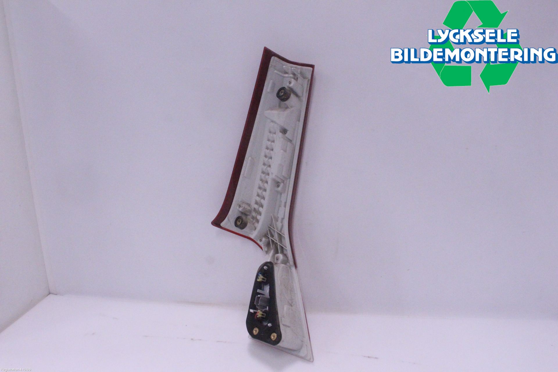 Volvo XC70 14-16 Bakljus Lucka Hö