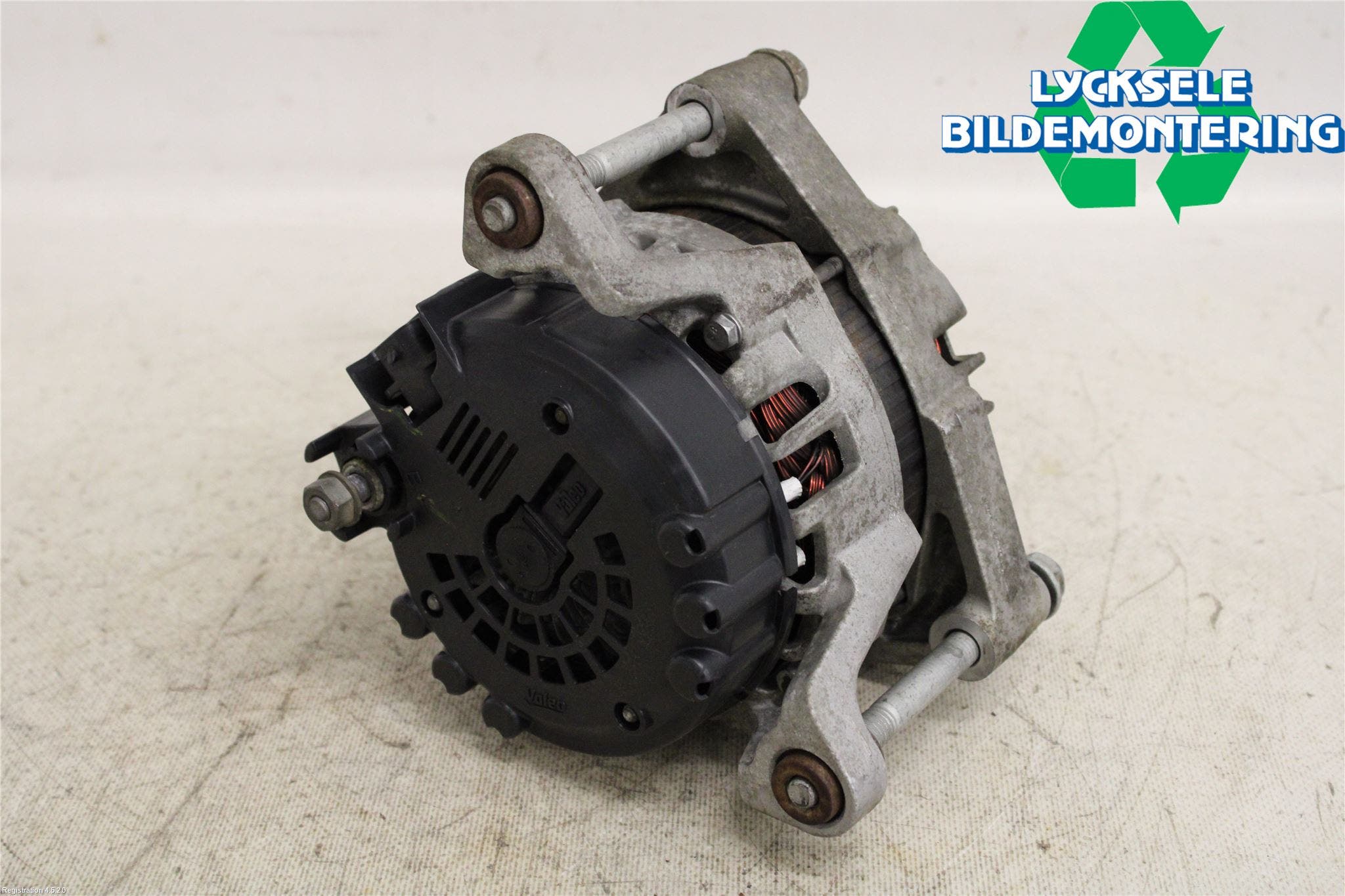 Opel ASTRA J 10-15 Generator