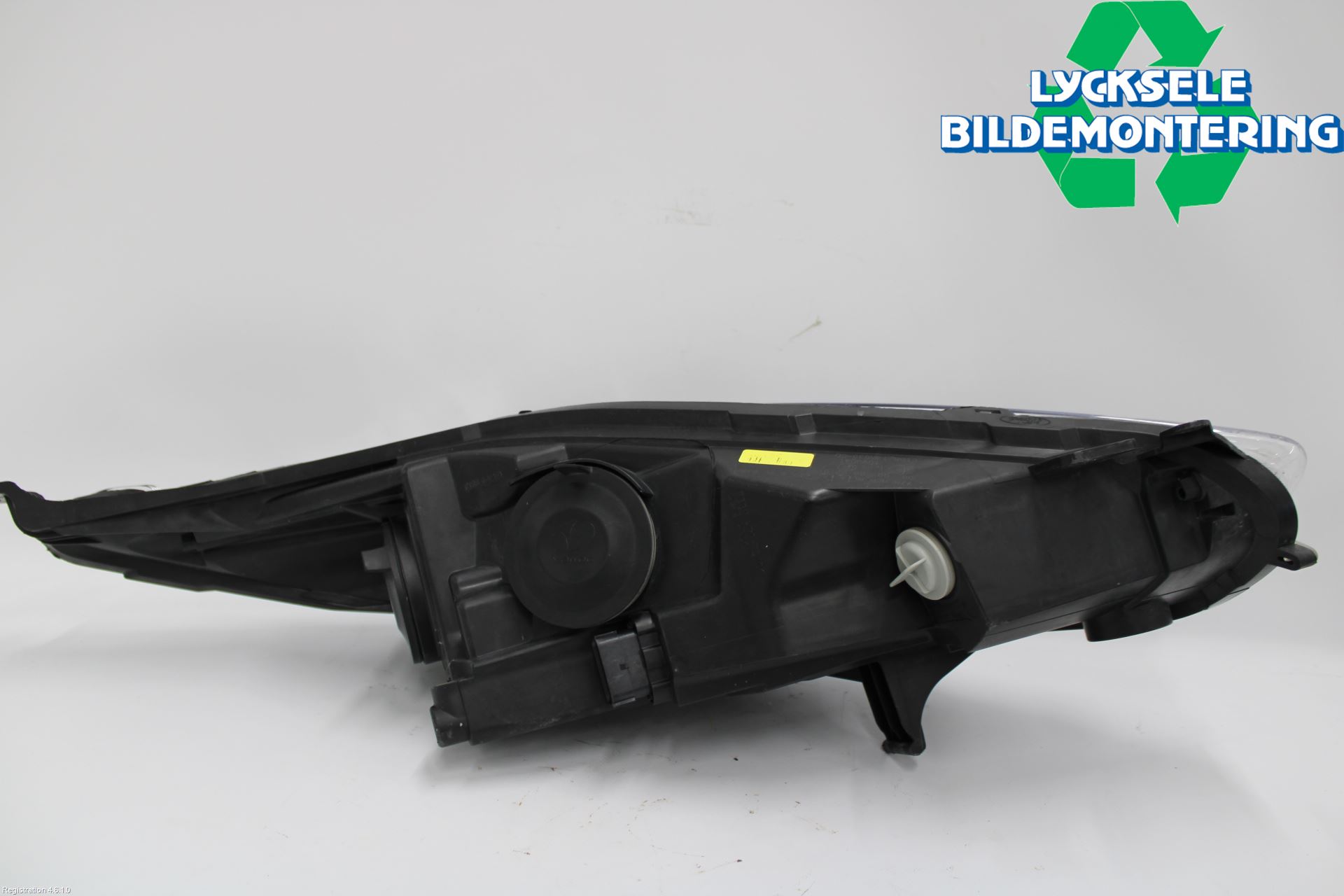 Ford FIESTA 13-17 Strålkastare Vänster