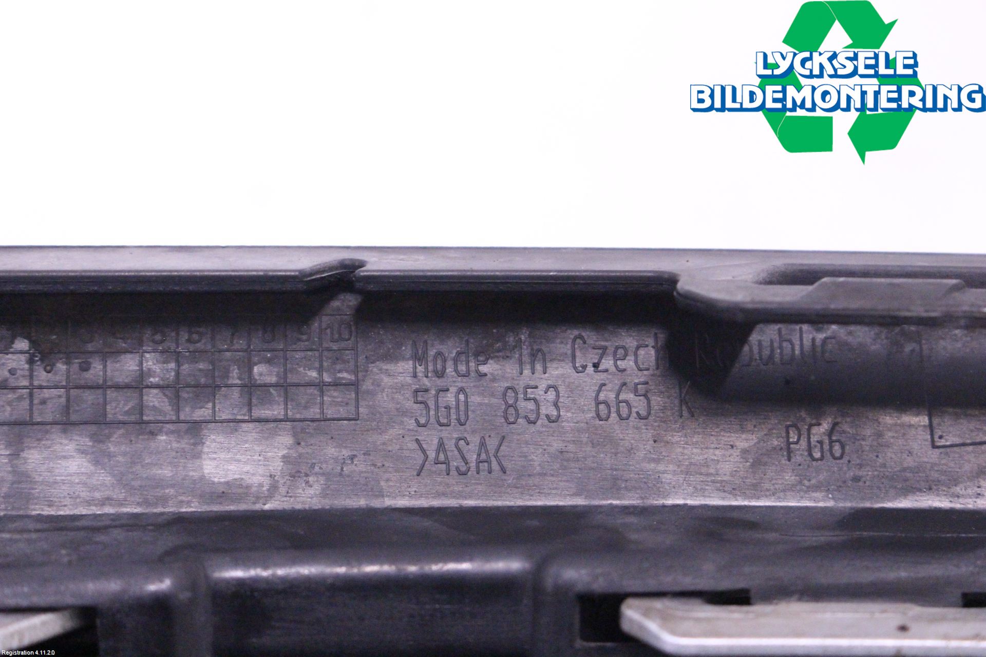 Volkswagen VW GOLF / E-GOLF VII 13-20 Dimljussarg Fram